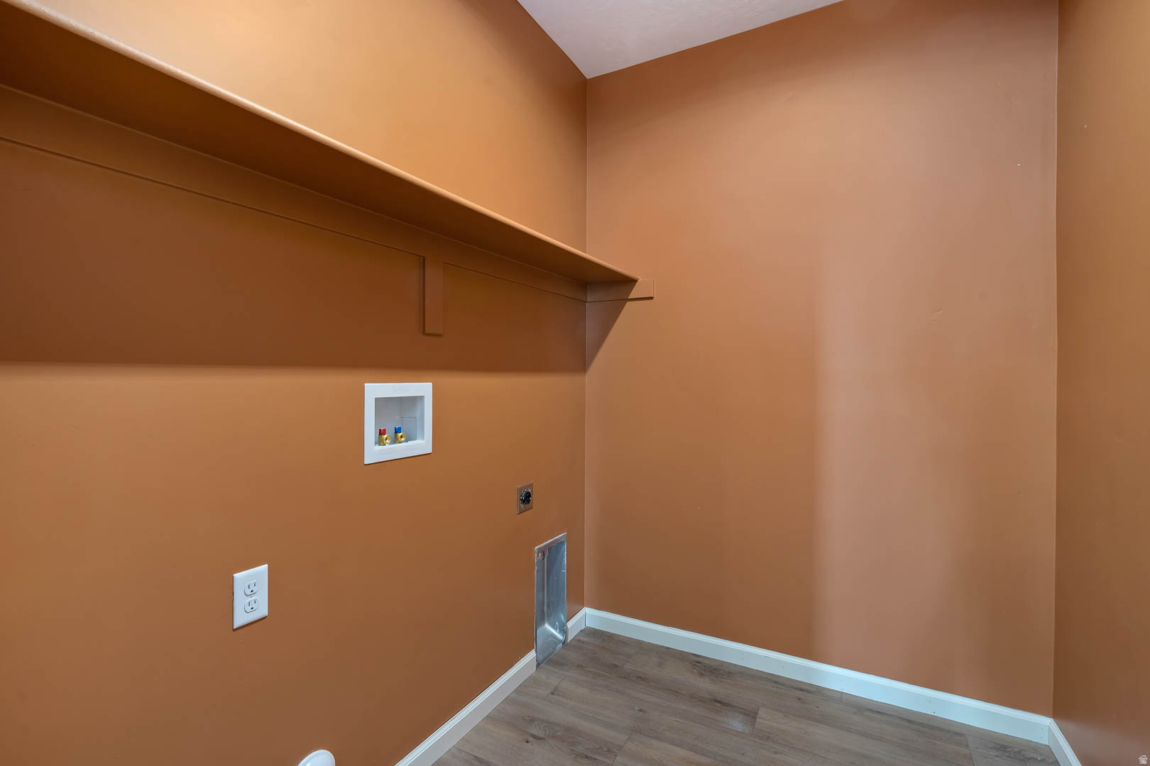 DAYBREAK SPRINGHOUSE - Residential