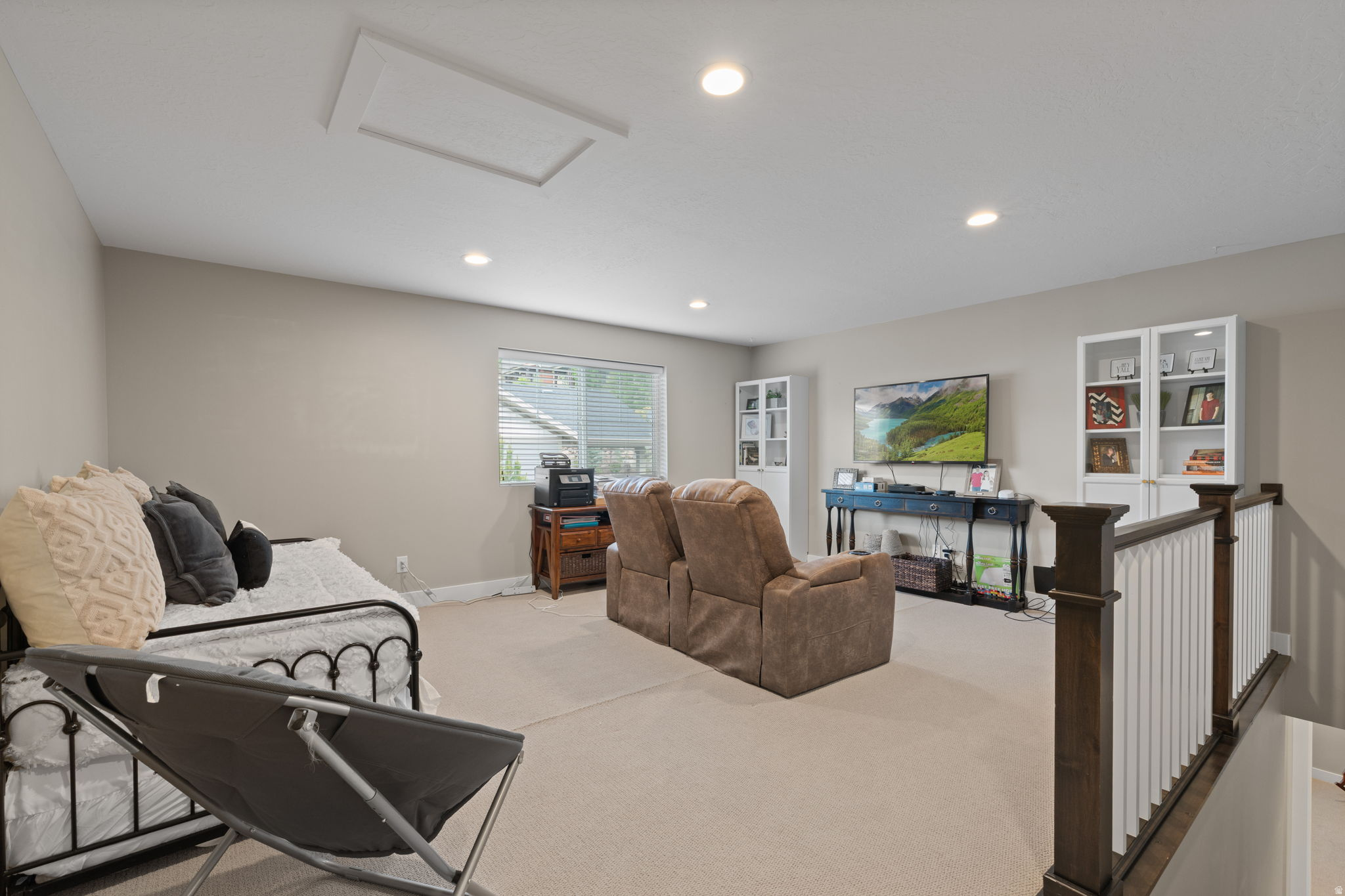 RIVER VIEW - Residential