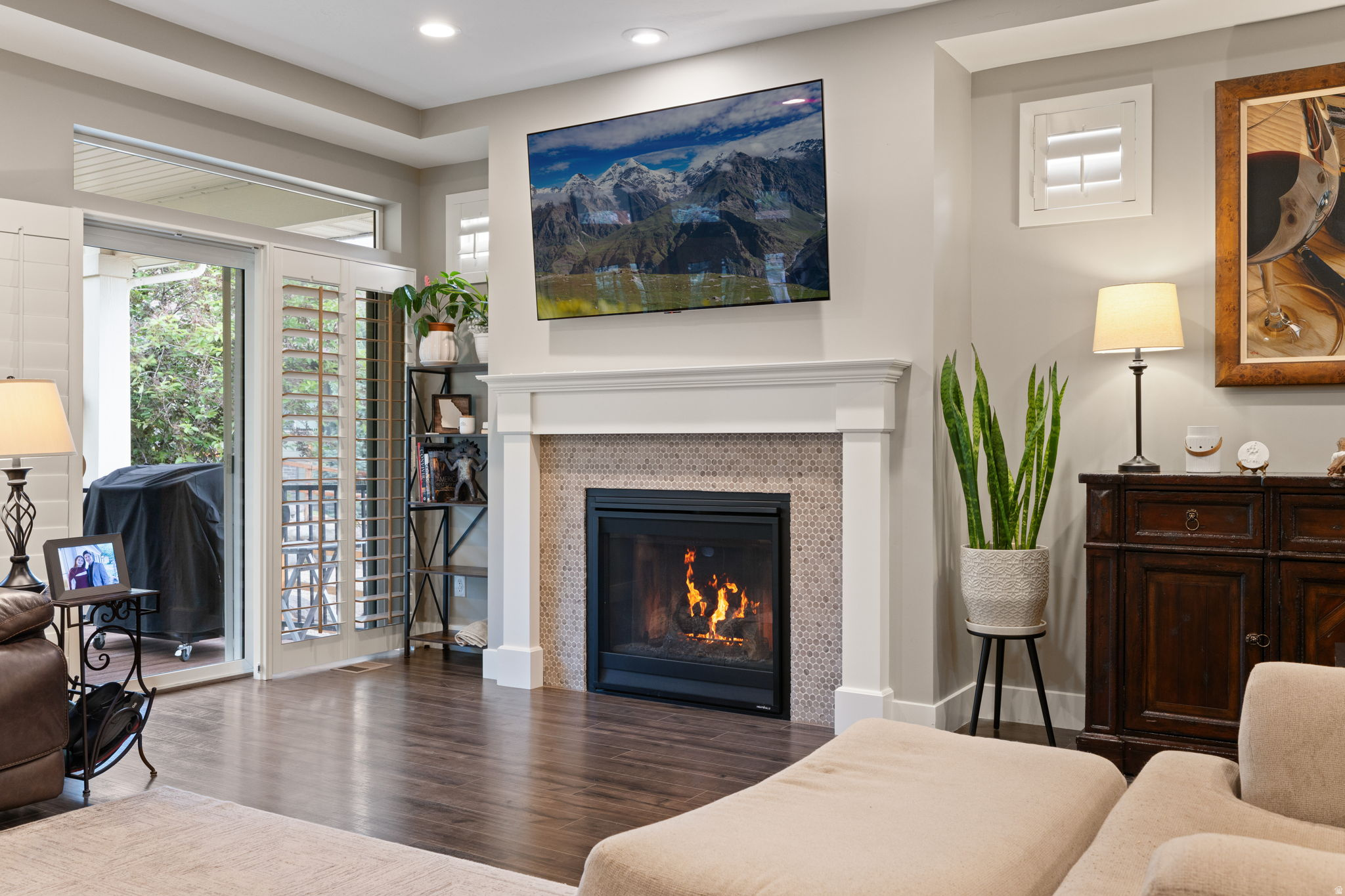 RIVER VIEW - Residential