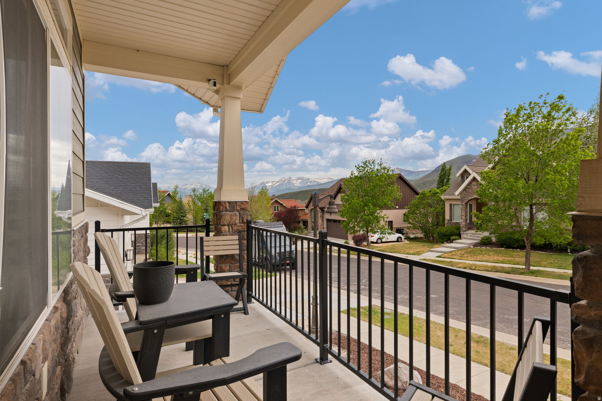 RIVER VIEW - Residential