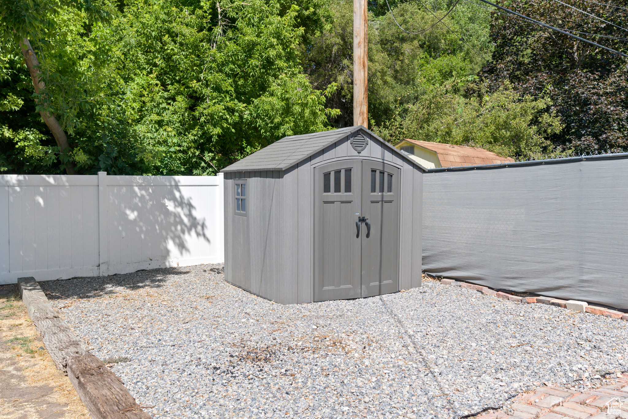 BROOKSIDE - Residential