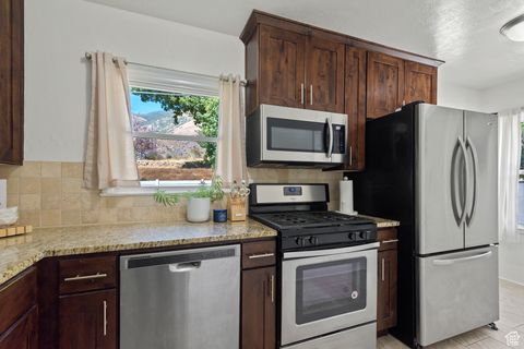 Tiny photo for 802 S BROOKSIDE DR E, Springville, UT 84663 (MLS # 2105268)