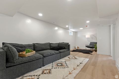 Tiny photo for 802 S BROOKSIDE DR E, Springville, UT 84663 (MLS # 2105268)