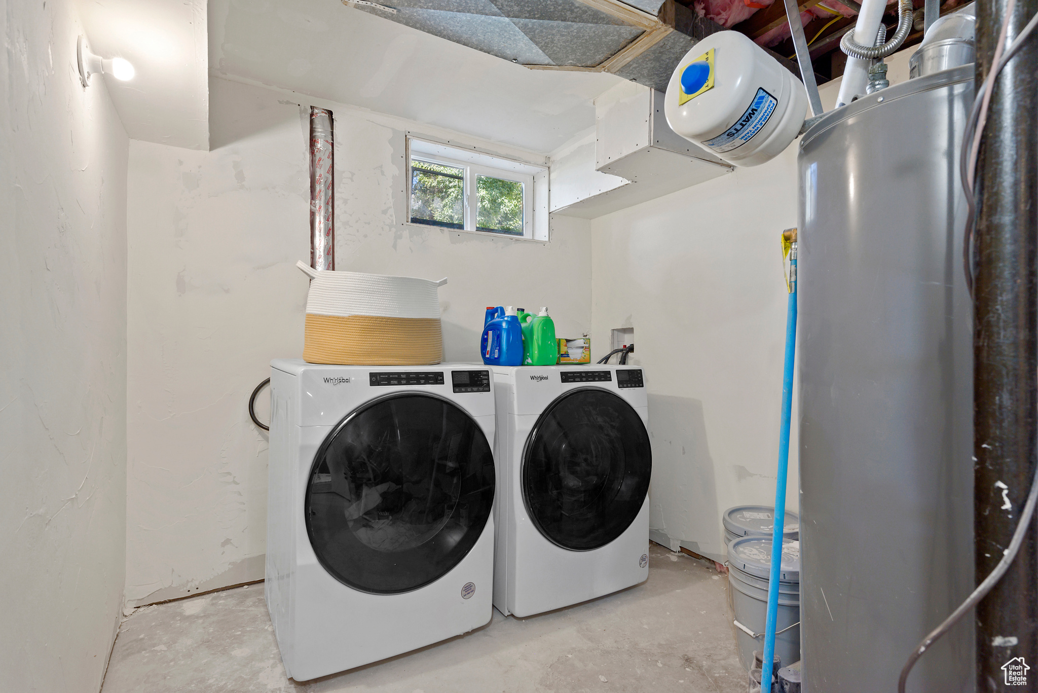 BROOKSIDE - Residential