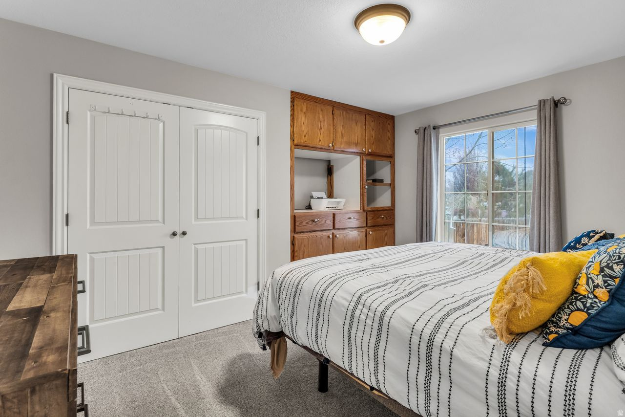 ASPEN MEADOWS - Residential