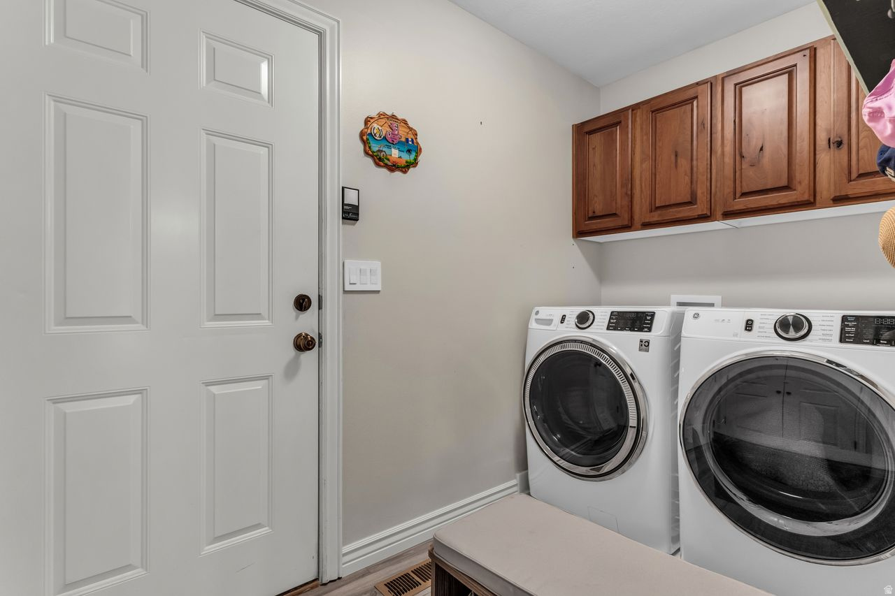 ASPEN MEADOWS - Residential