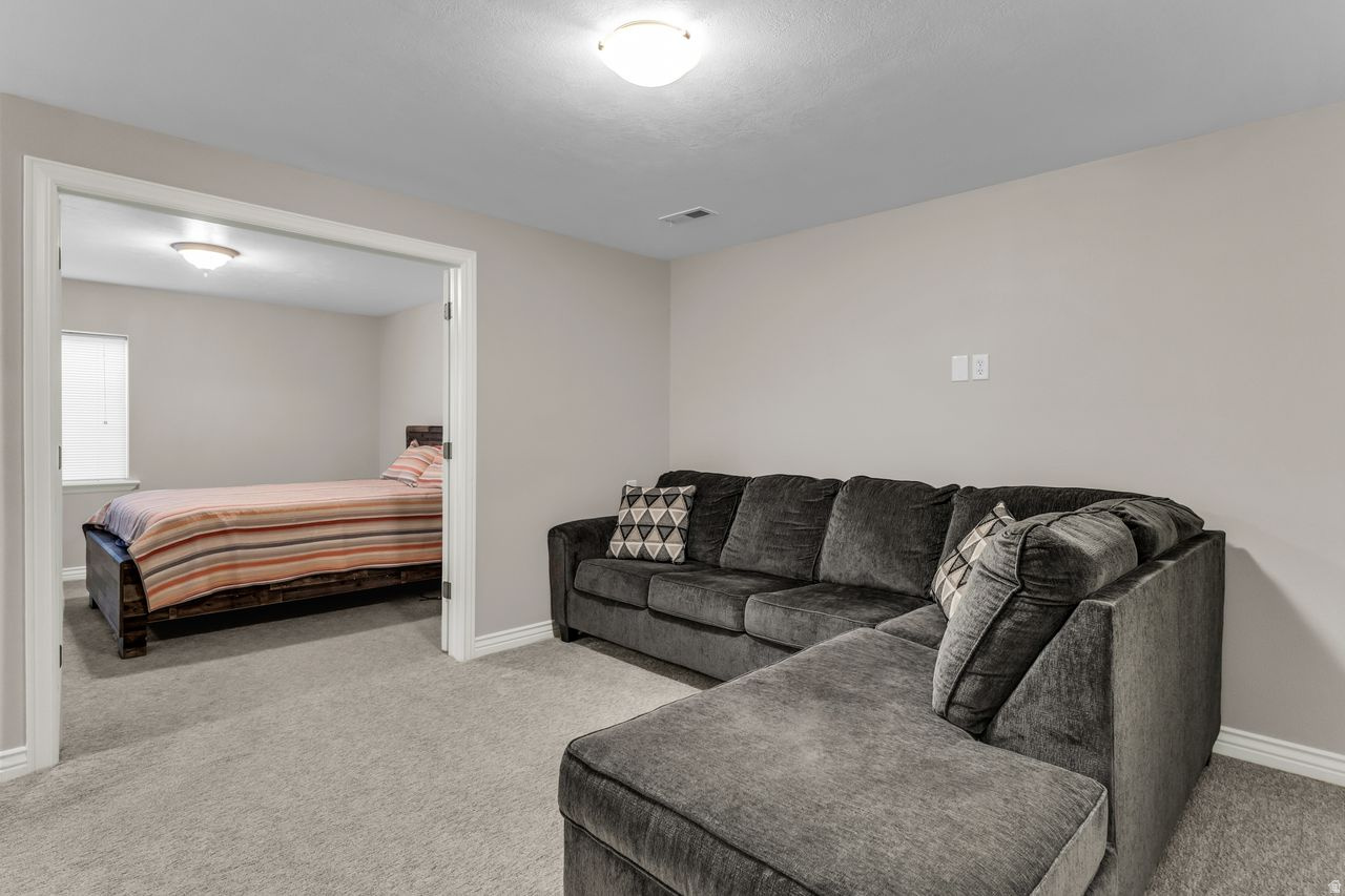 ASPEN MEADOWS - Residential