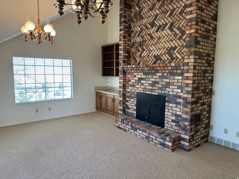 Tiny photo for 1273 N NEWPORT LANE Ln, Kaysville, UT 84037 (MLS # 2146670)