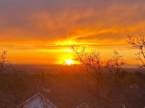 Tiny photo for 1273 N NEWPORT LANE Ln, Kaysville, UT 84037 (MLS # 2146670)