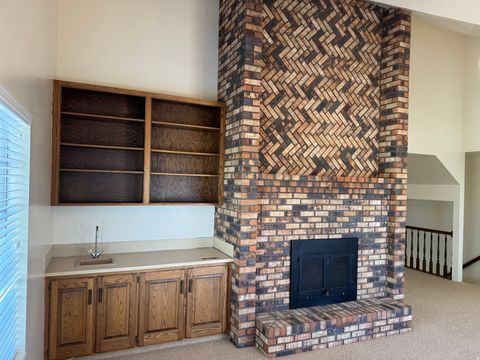 Tiny photo for 1273 N NEWPORT LANE Ln, Kaysville, UT 84037 (MLS # 2146670)