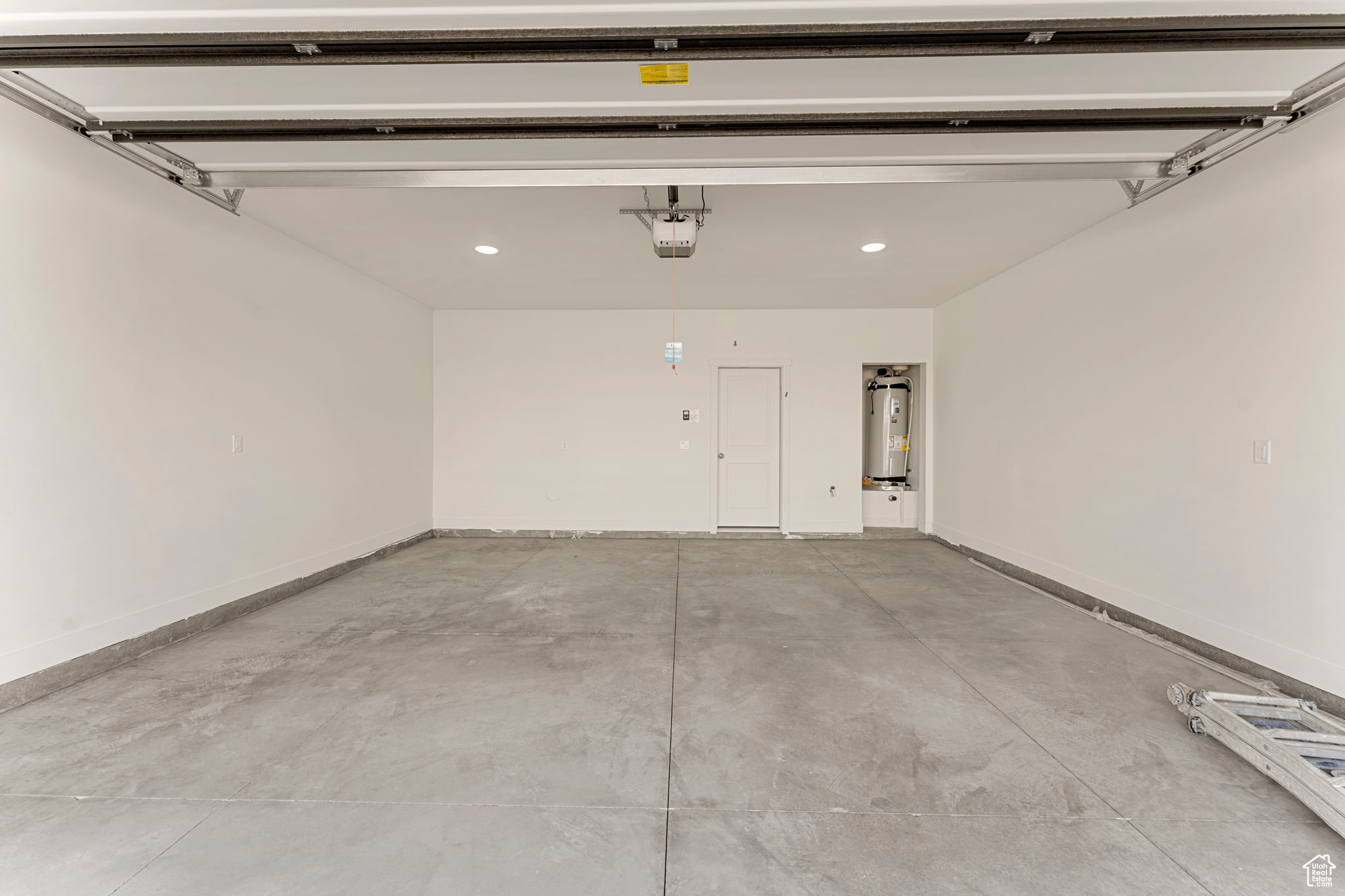 DESERT COLOR, SAGE HAVEN - Residential