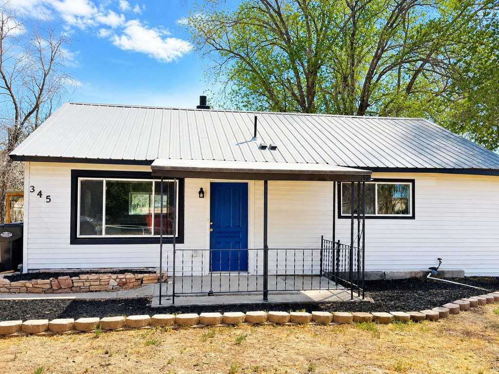 Photo of 345 W PEACH ST S, Grantsville, UT 84029 (MLS # 2177882)