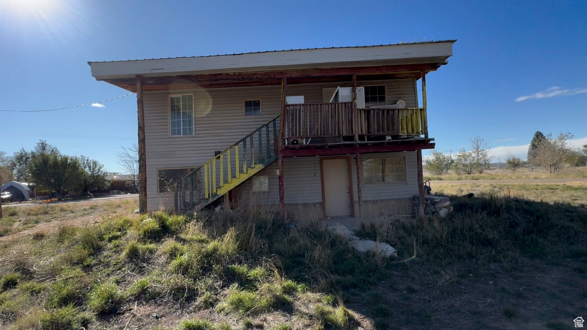 BLUEBENCH - Residential