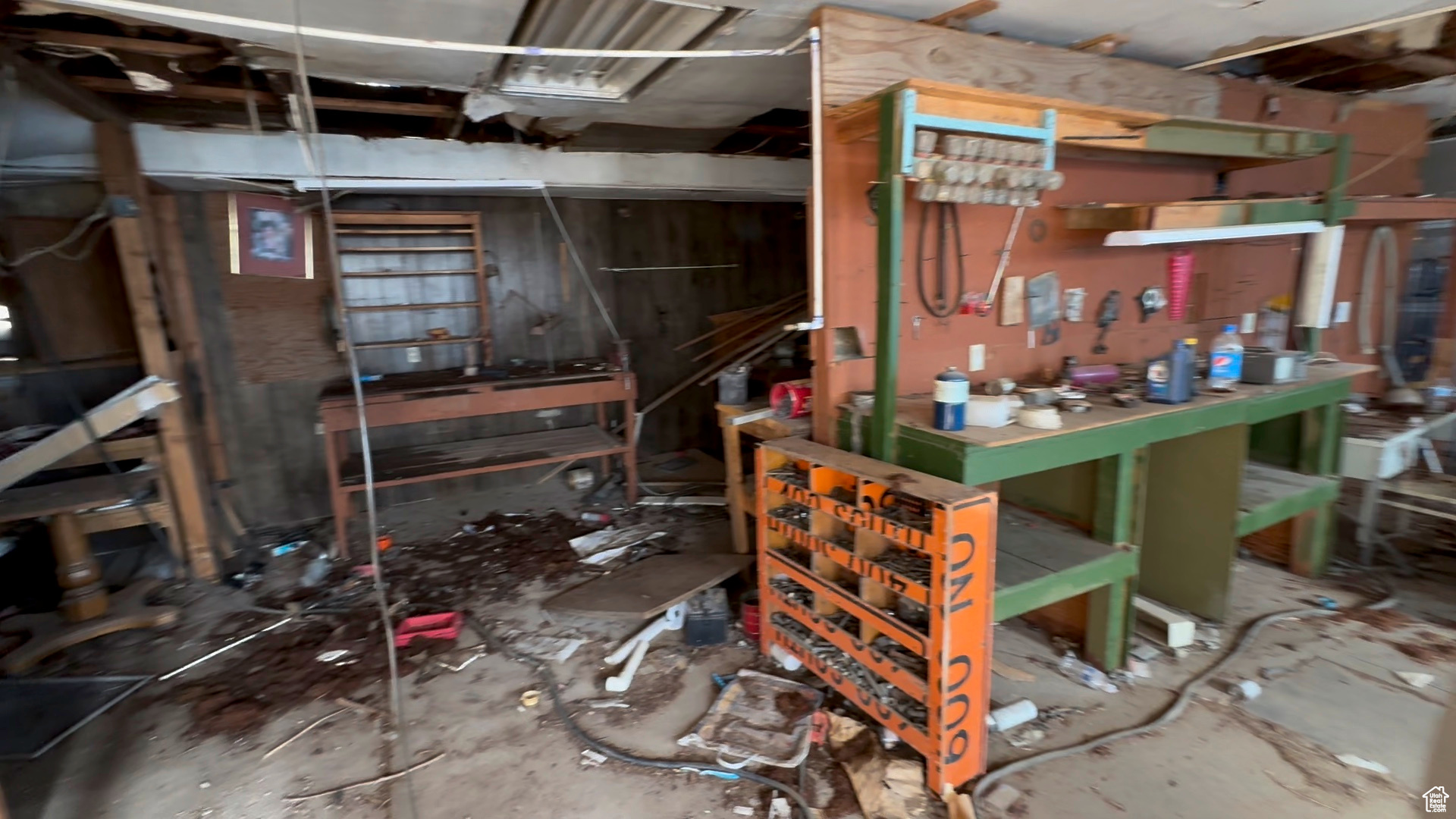 BLUEBENCH - Residential