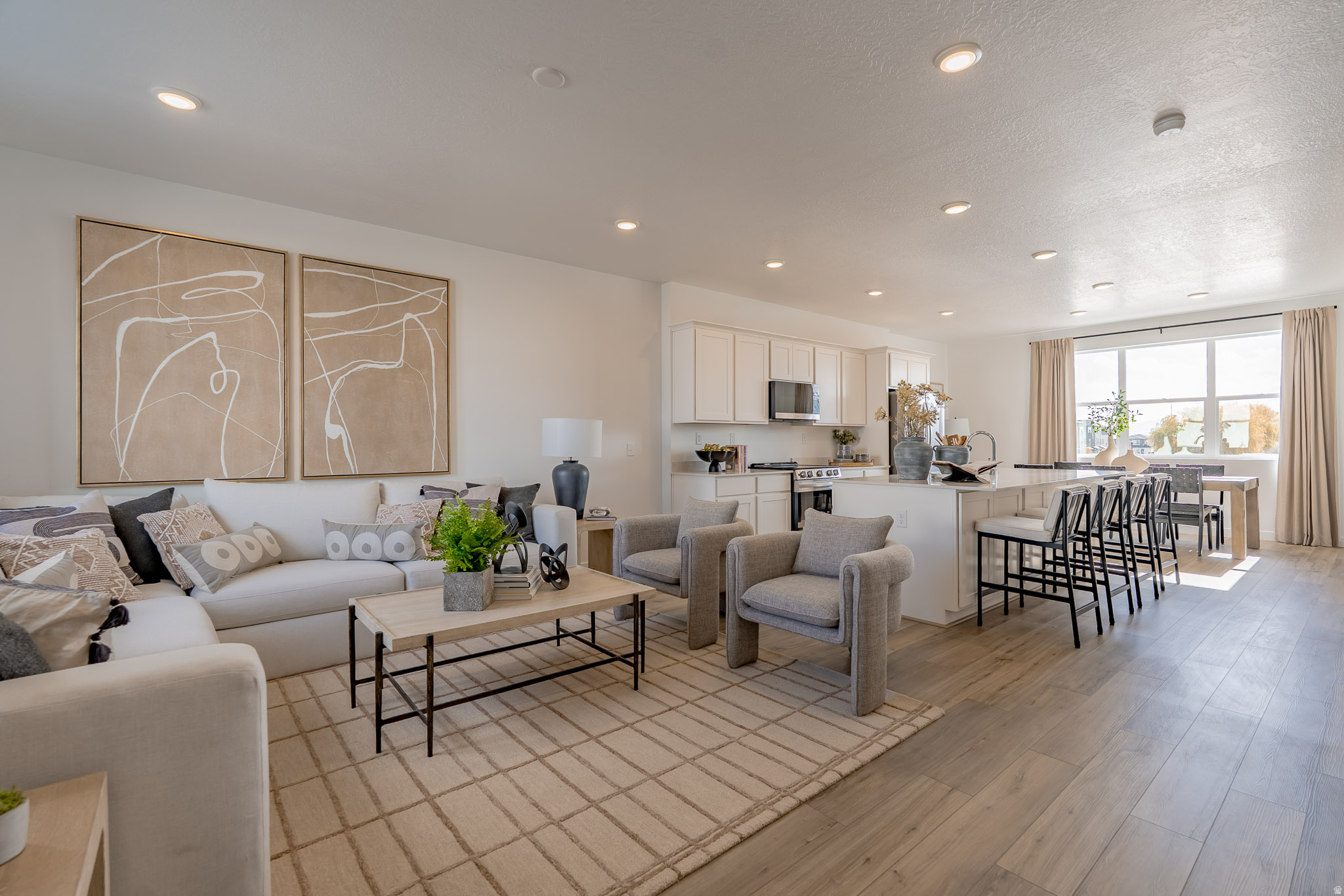 HIGHLINE AT AMERICAN FORK - Residential