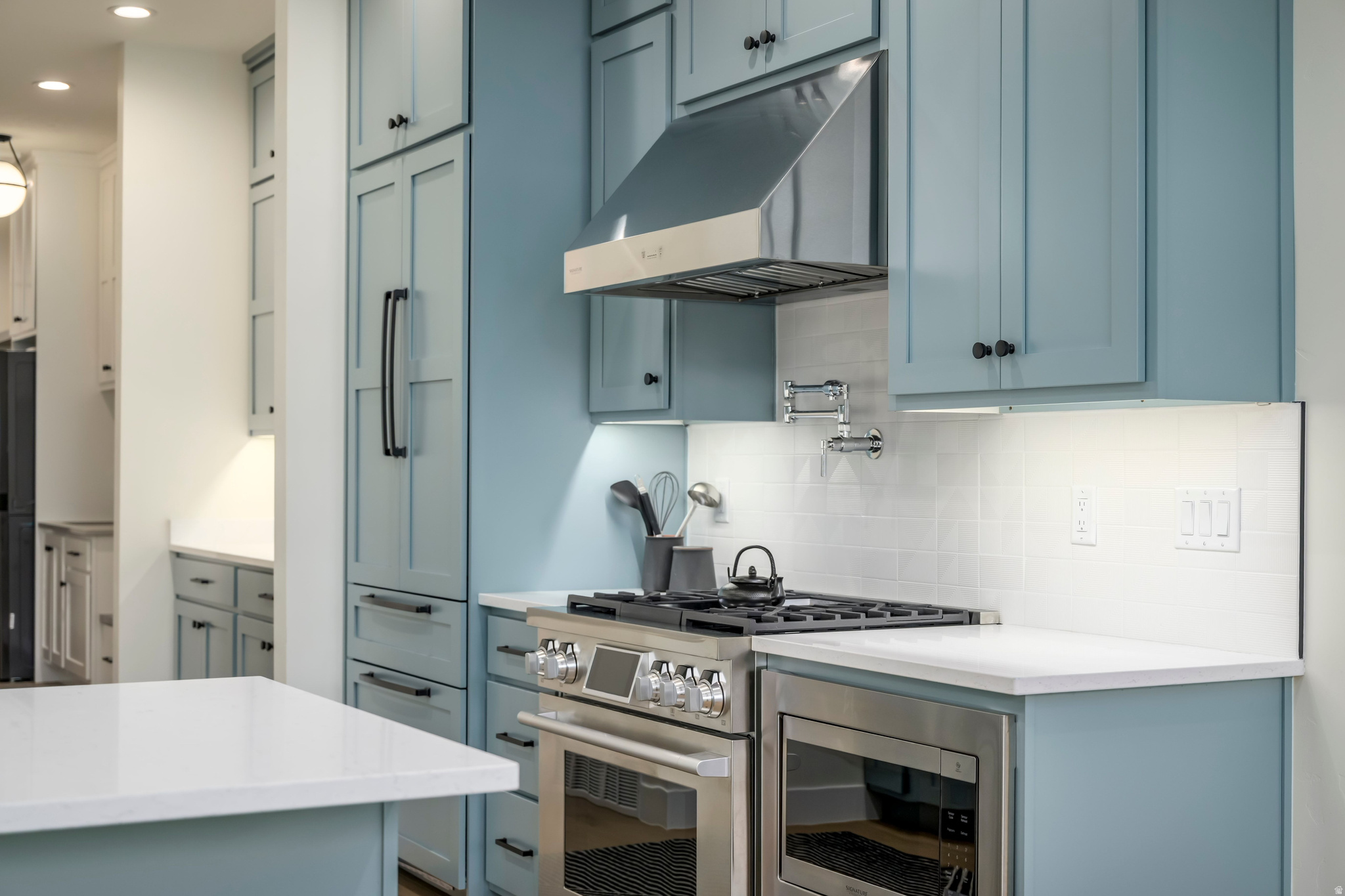 MONTDELLA - Residential Income