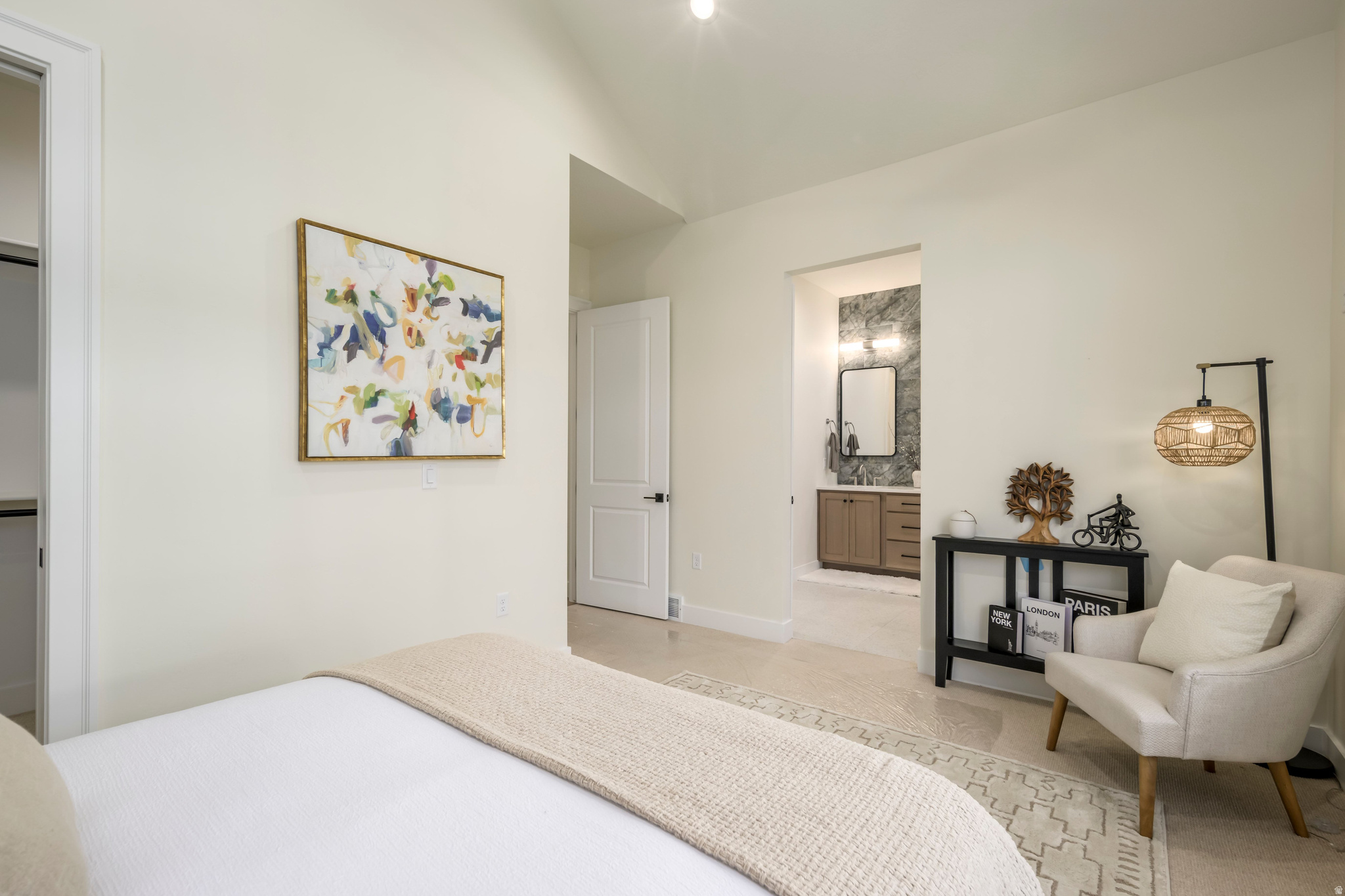 MONTDELLA - Residential Income