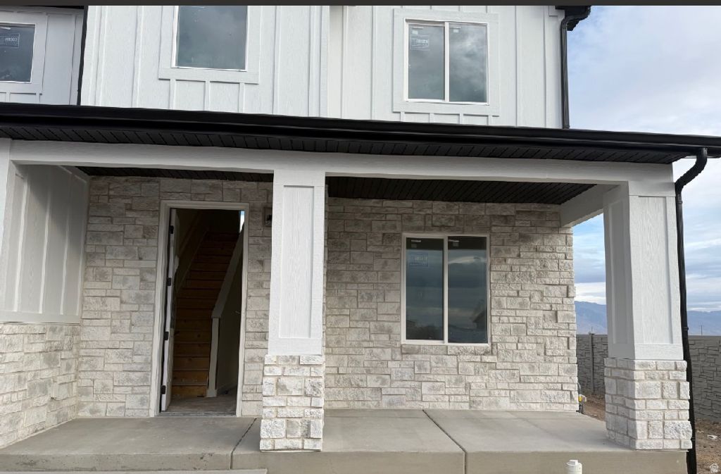 Photo of 3571 S 2410 W #314, Syracuse, UT 84075 (MLS # 2146605)