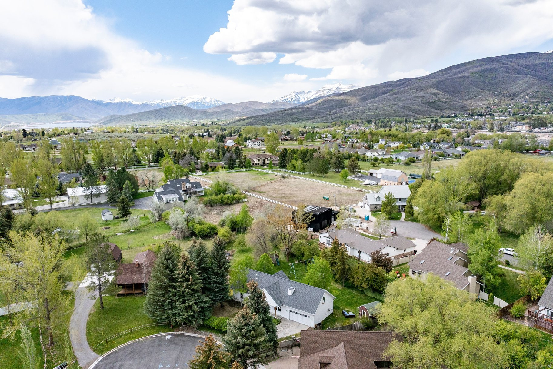 MIDWAY FARMS - Residential