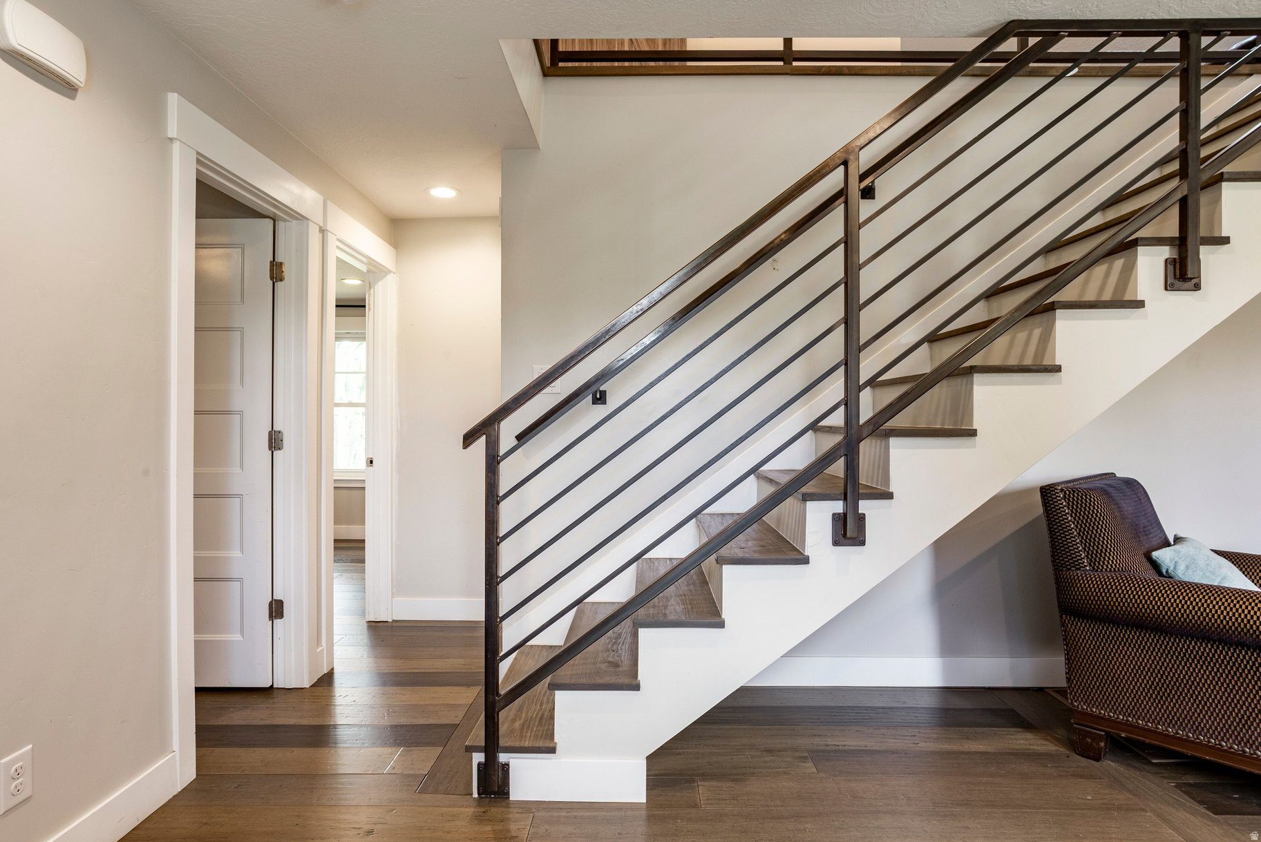 MIDWAY FARMS - Residential