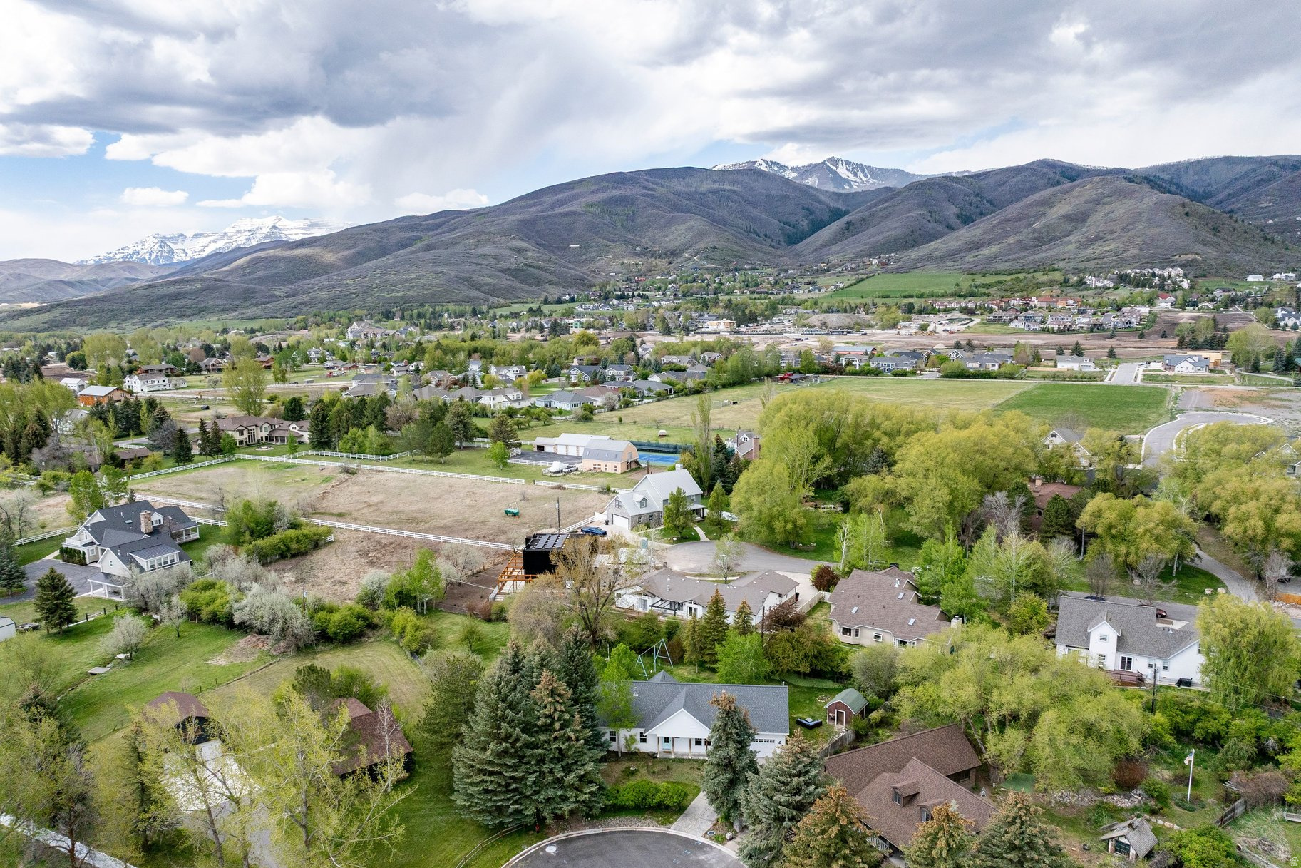 MIDWAY FARMS - Residential