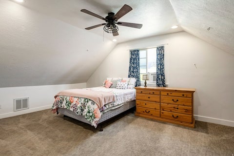 Tiny photo for 873 N HARVEST LN, Midway, UT 84049 (MLS # 2156725)