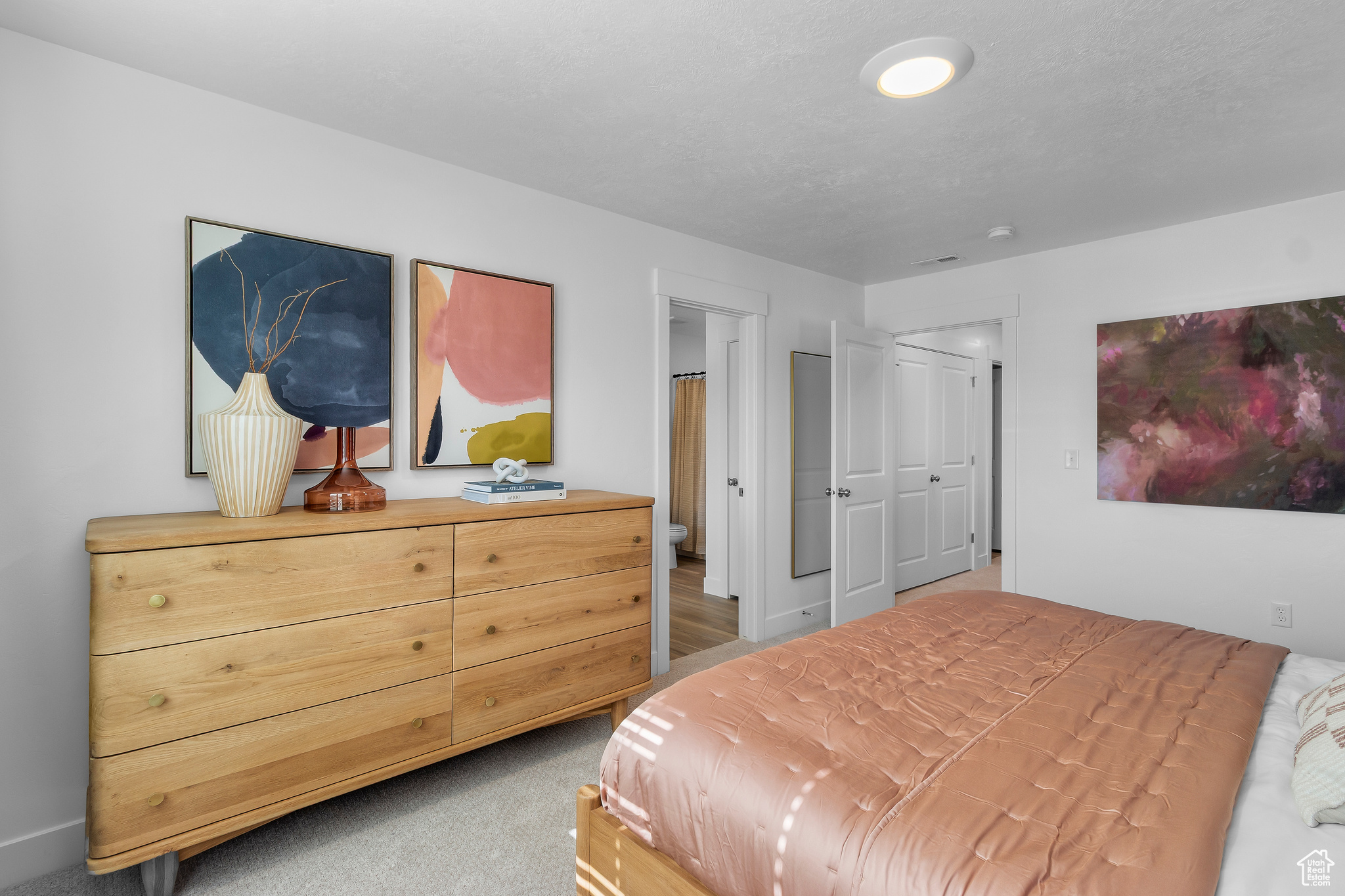 SUGAR CREEK TOWNHOMES - Residential