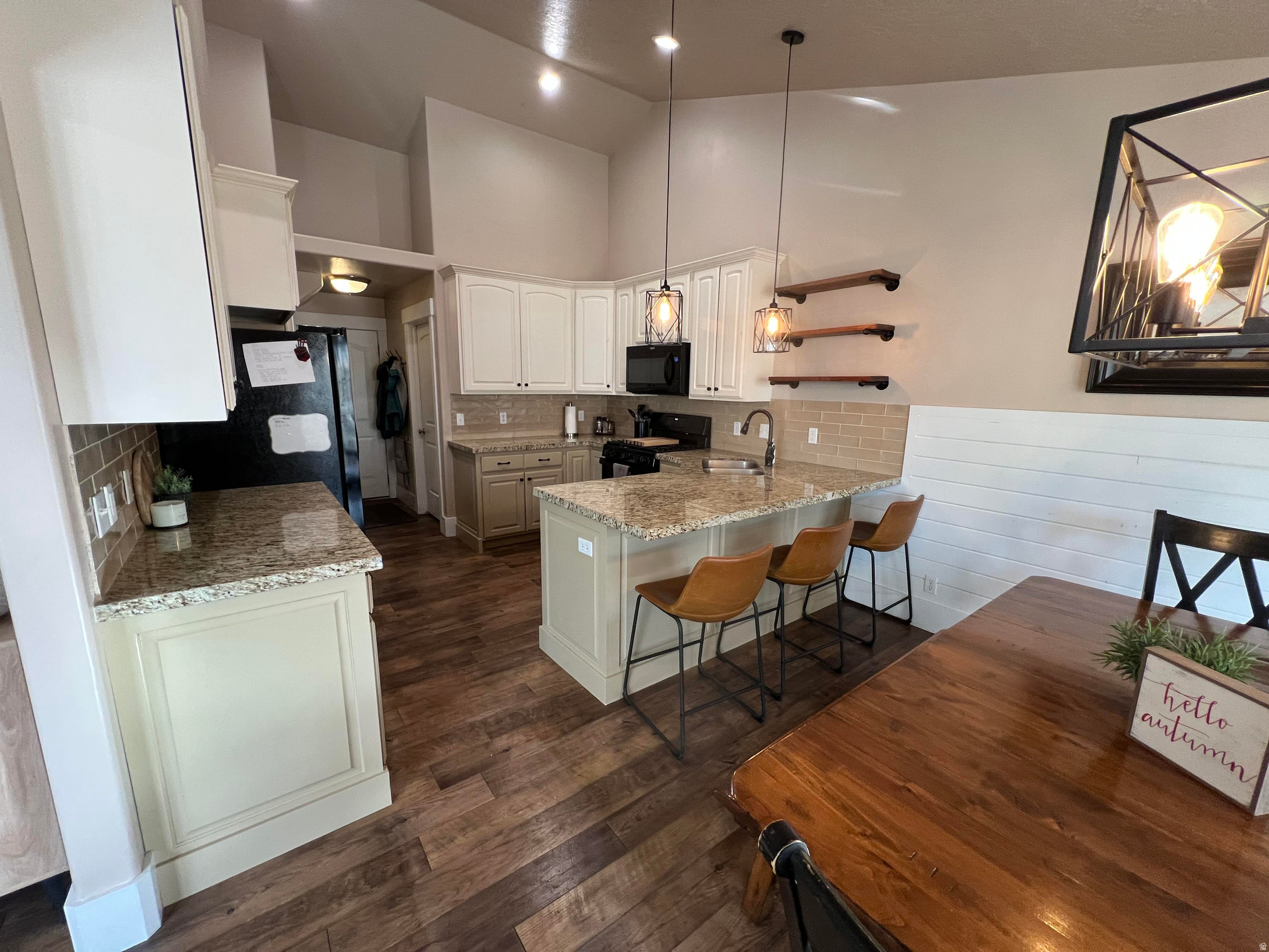 CEDARWOOD ESTATES - Residential