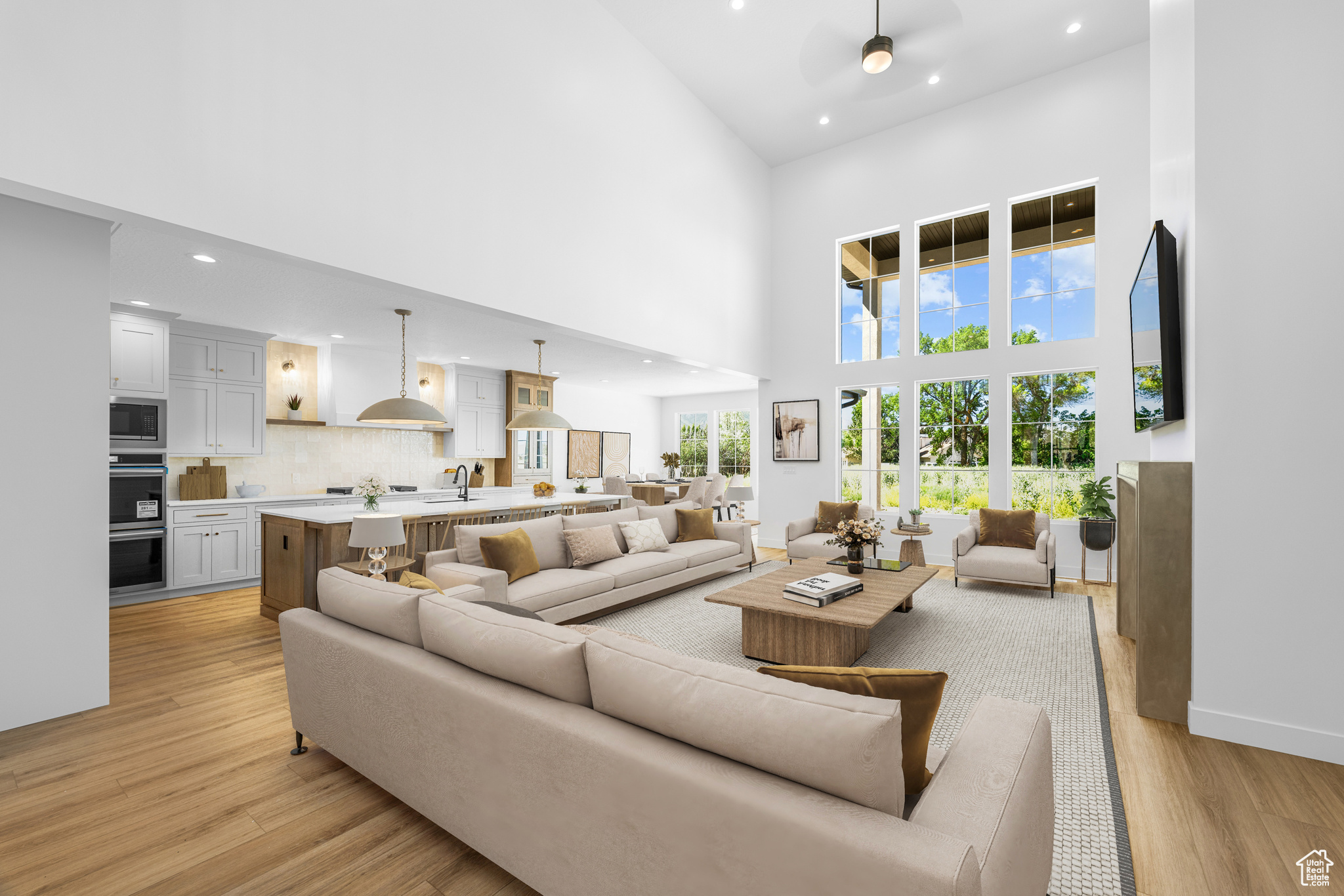 OAKRIDGE COVE - Residential