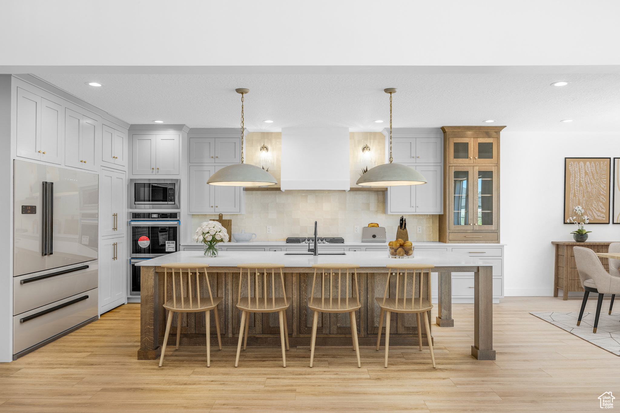 OAKRIDGE COVE - Residential