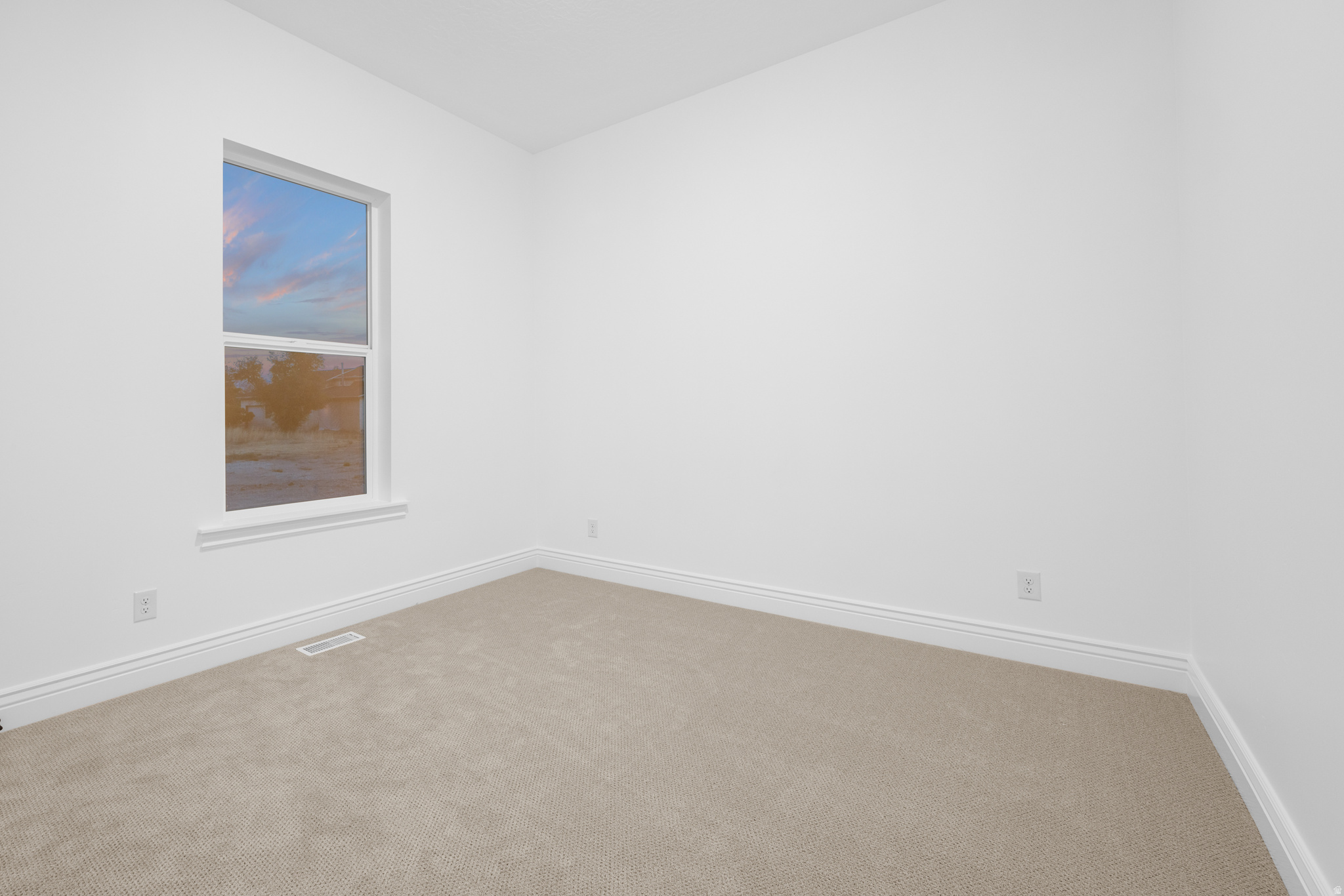 OAKRIDGE COVE - Residential