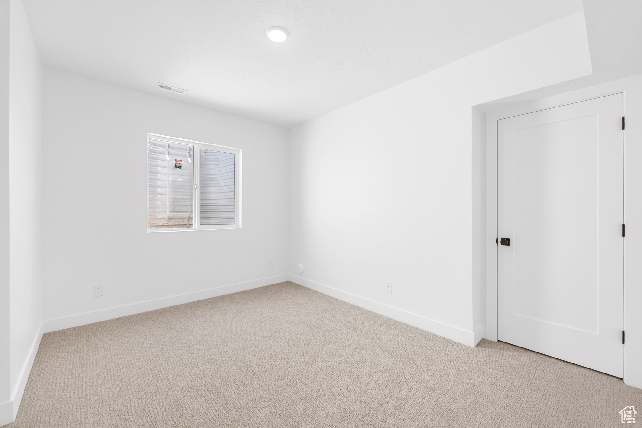 OAKRIDGE COVE - Residential