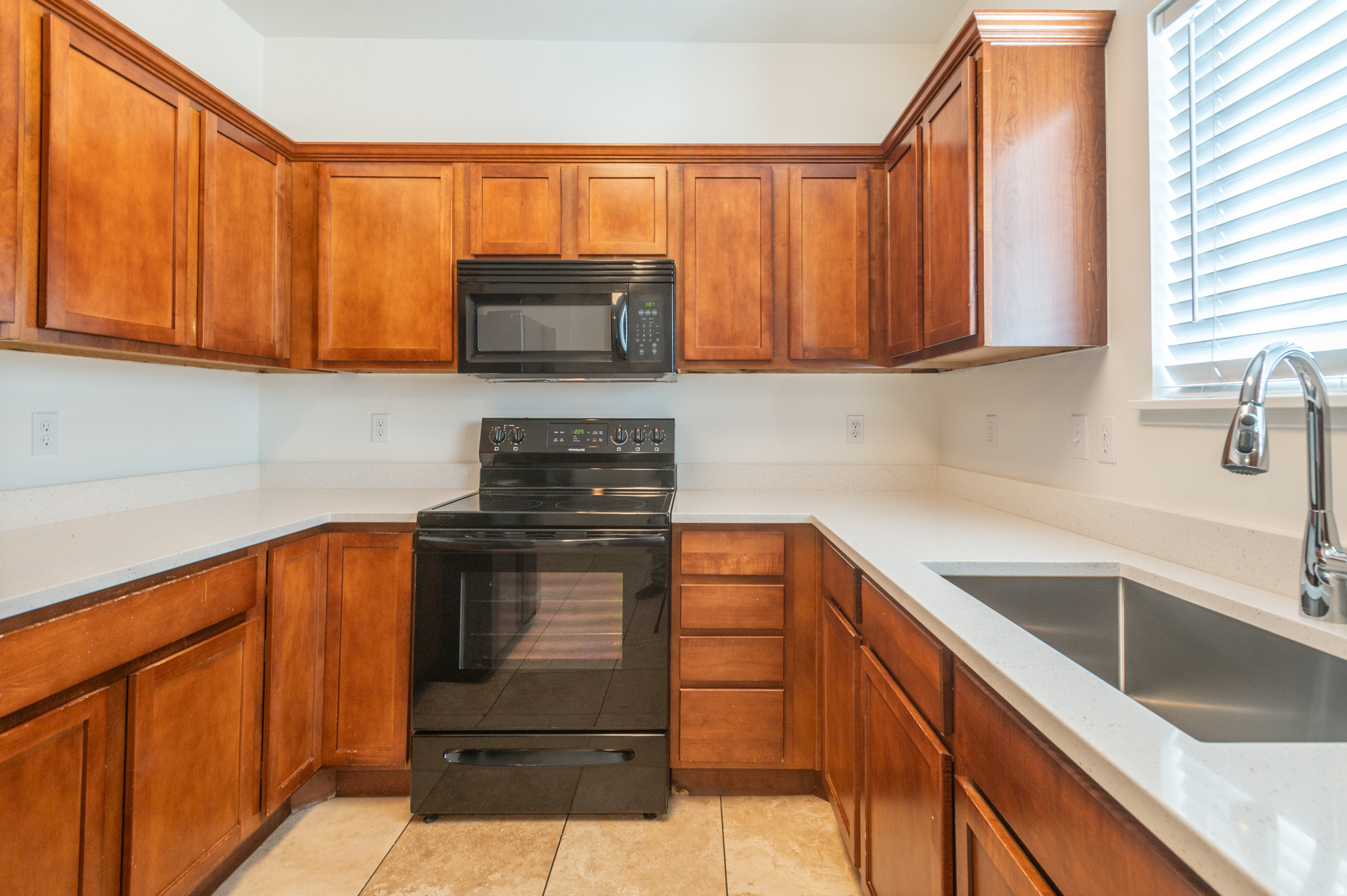 MEADOWS - Residential