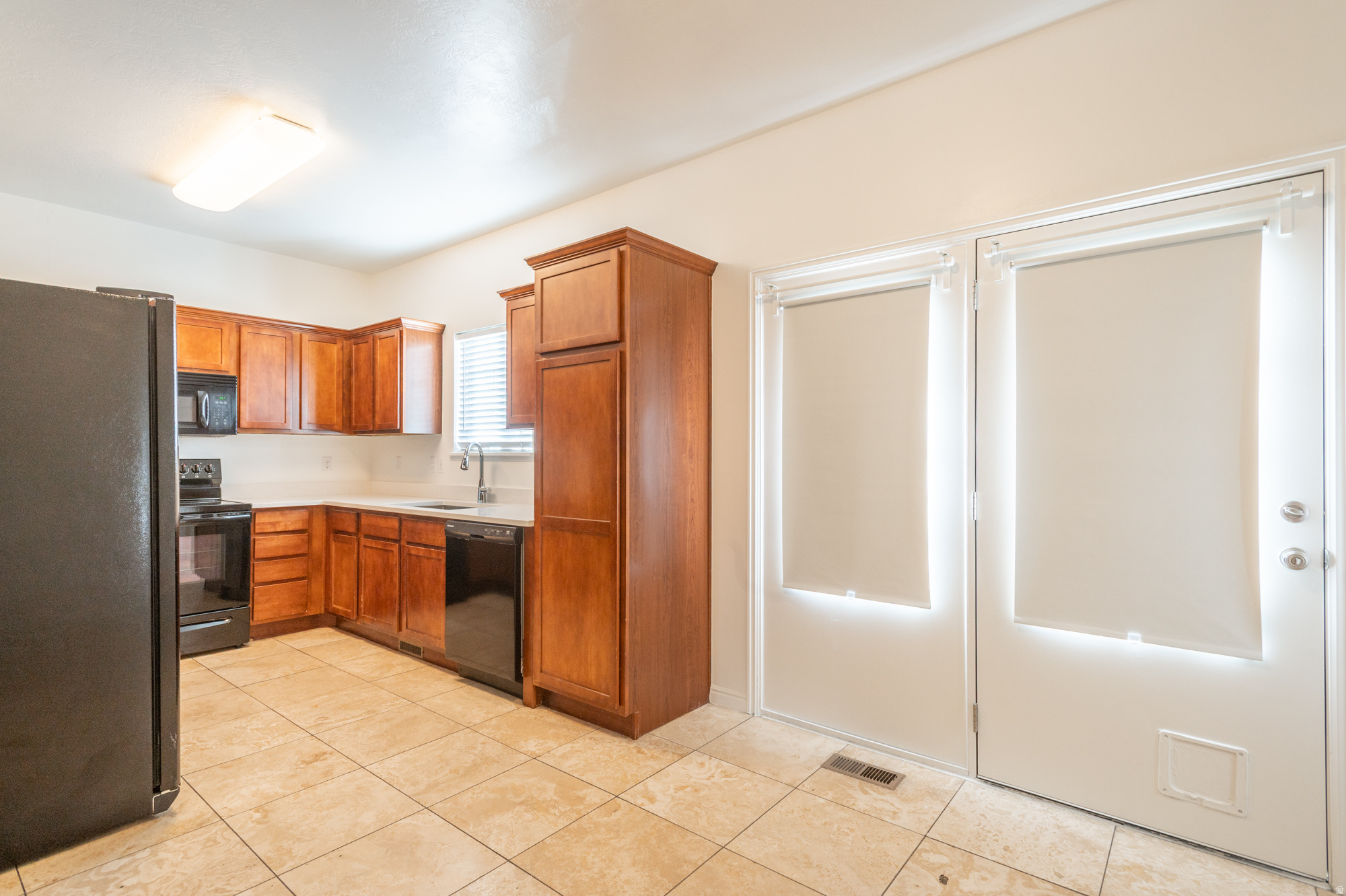 MEADOWS - Residential