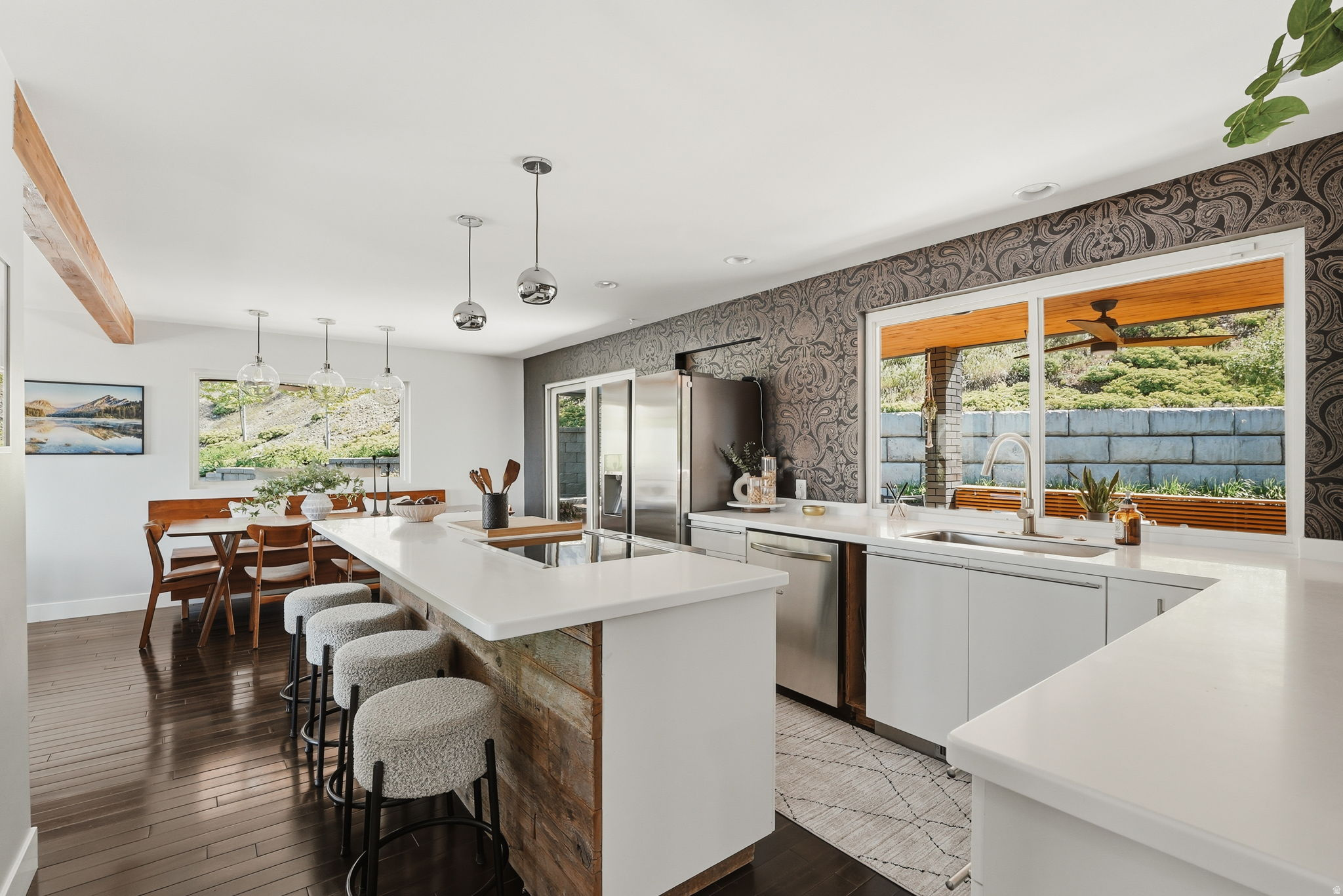 EASTWOOD HILLS - Residential