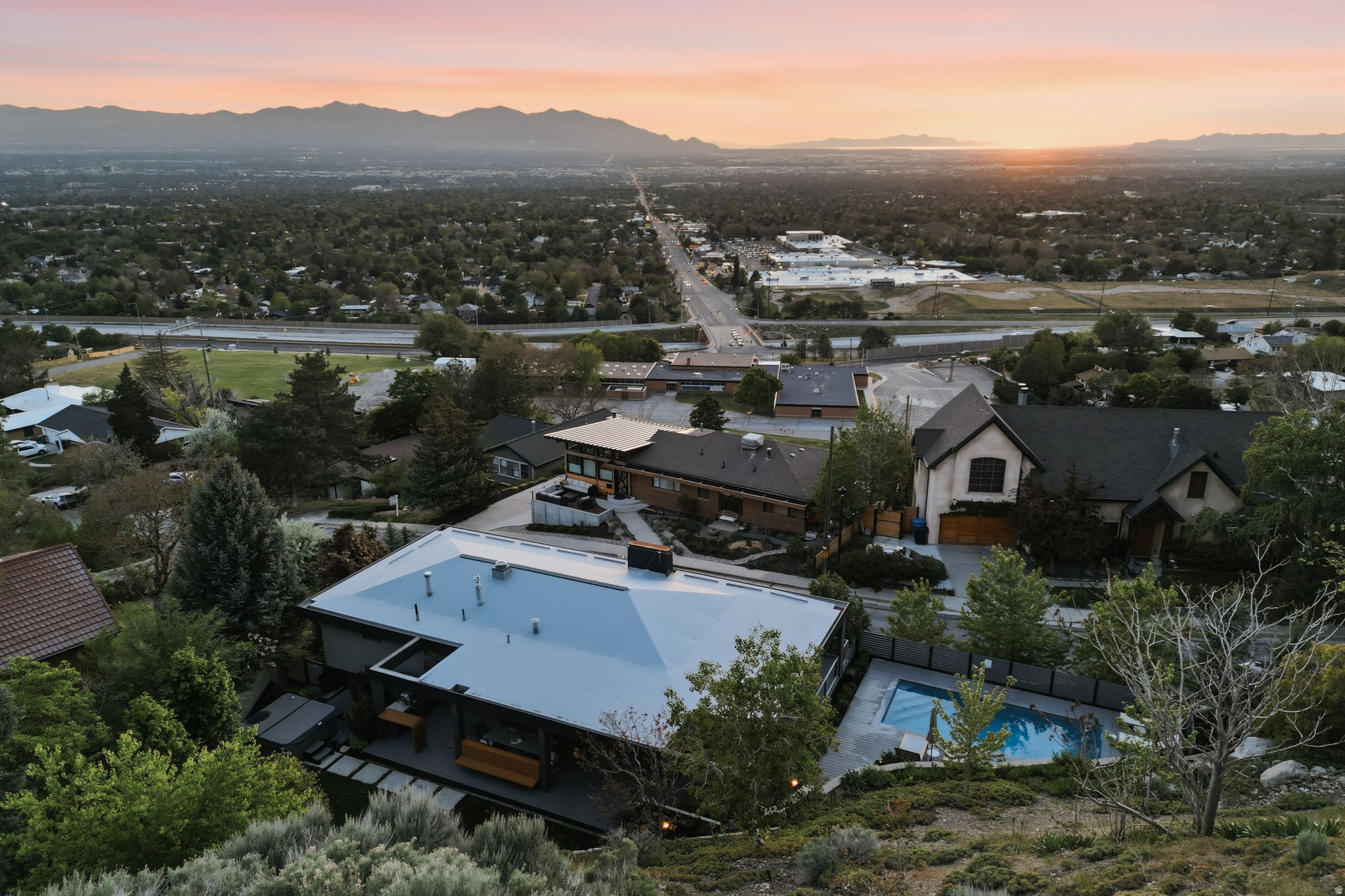 EASTWOOD HILLS - Residential
