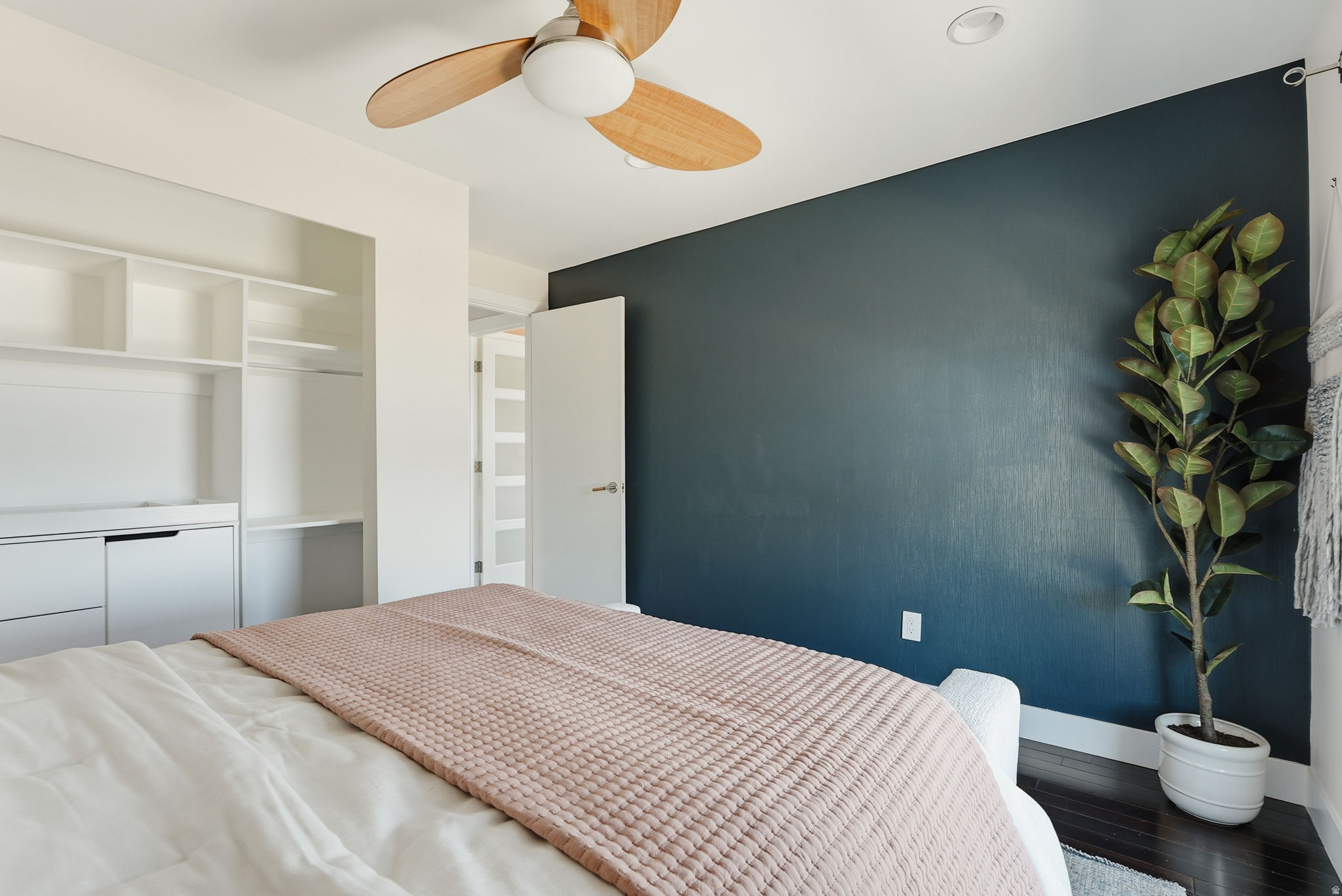 EASTWOOD HILLS - Residential
