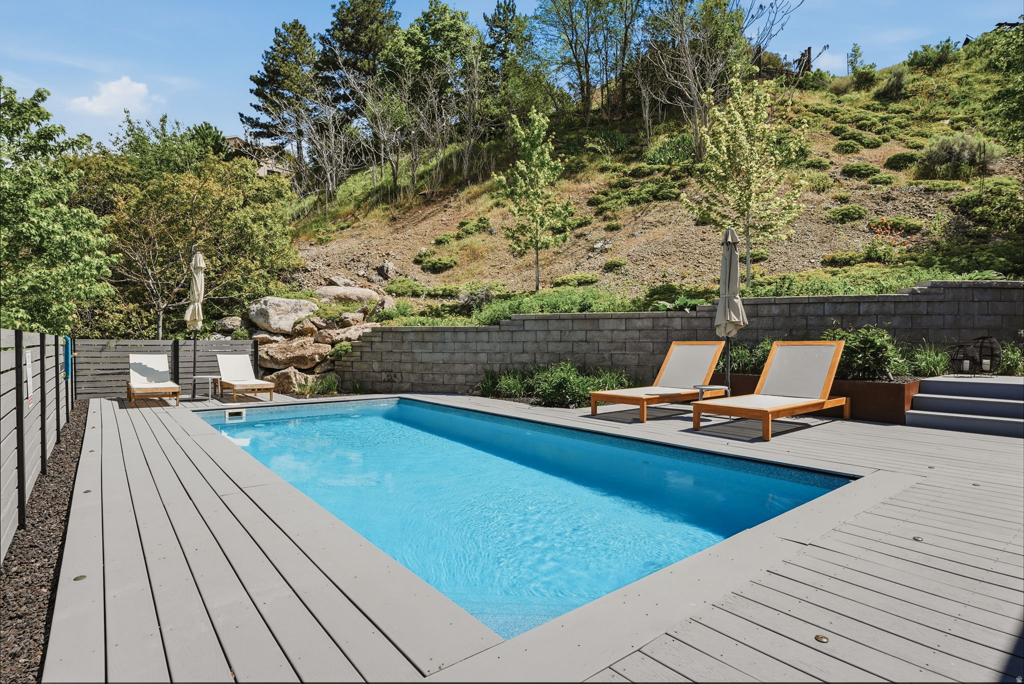 EASTWOOD HILLS - Residential