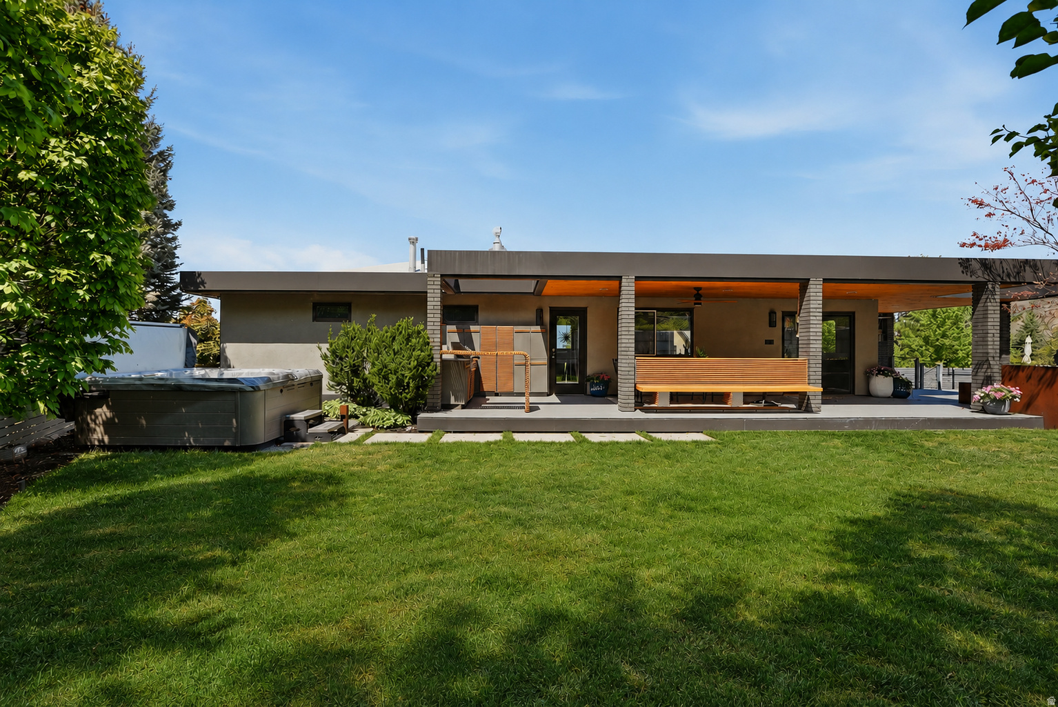 EASTWOOD HILLS - Residential