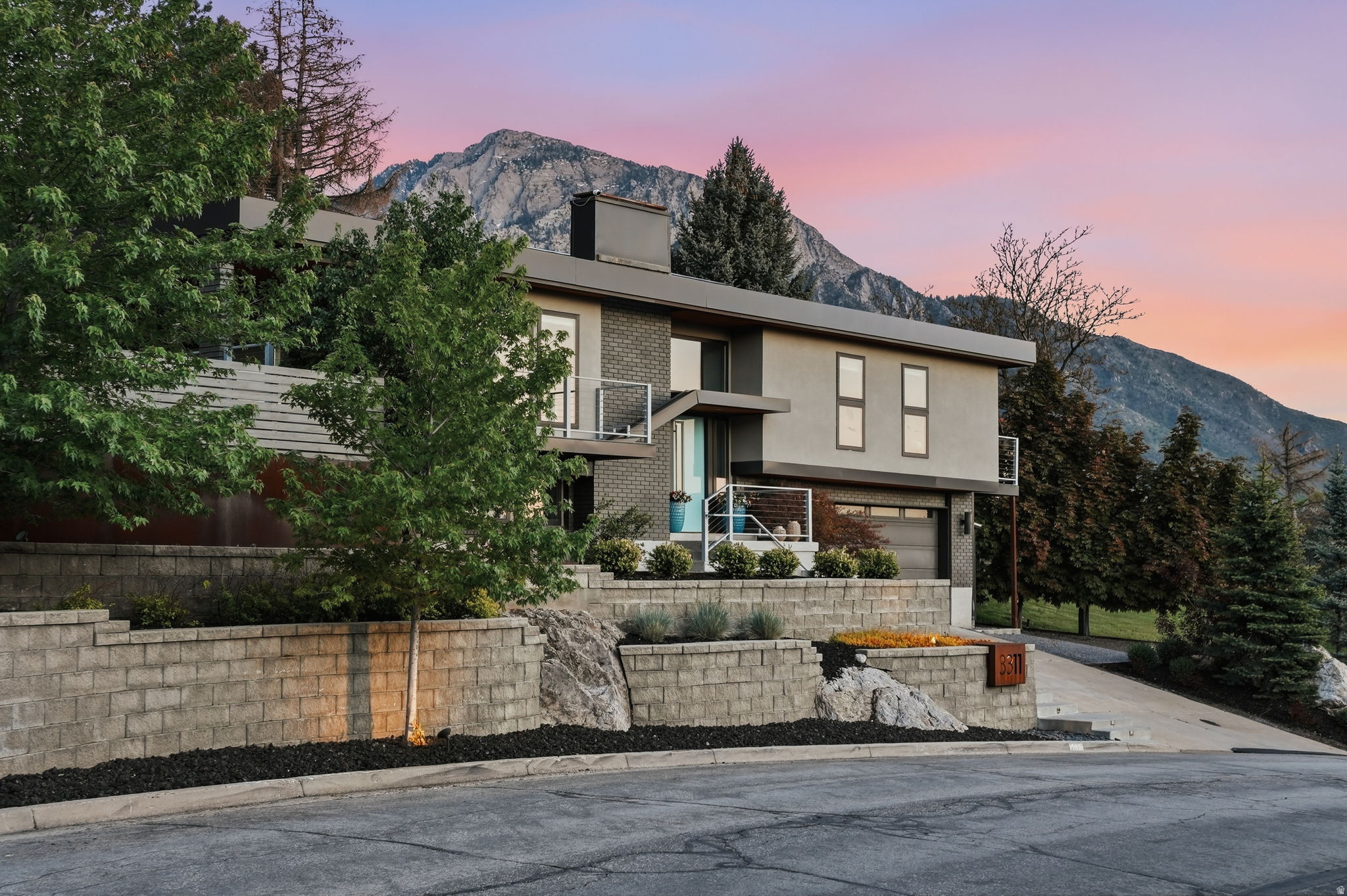 EASTWOOD HILLS - Residential