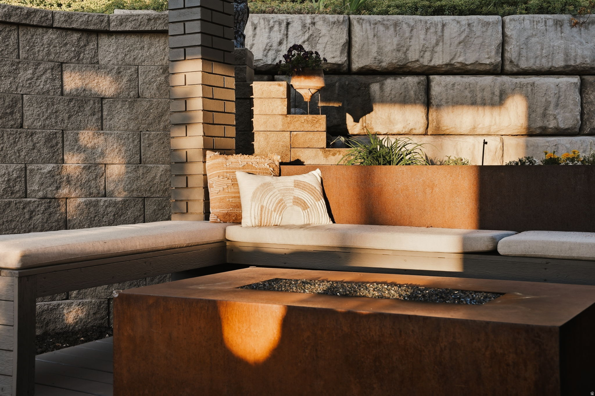 EASTWOOD HILLS - Residential