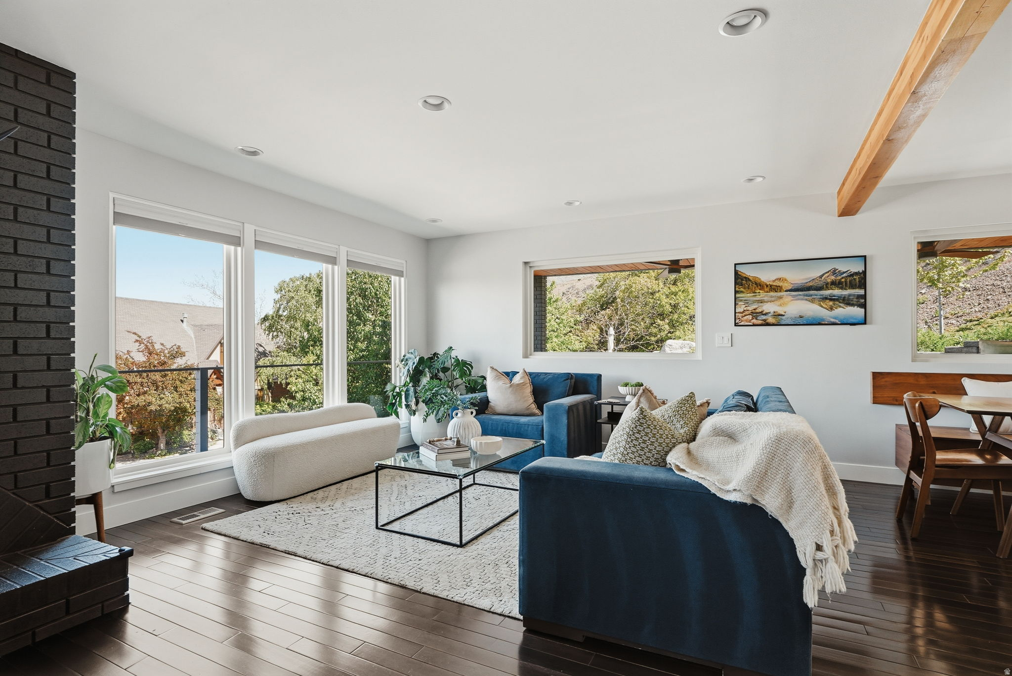 EASTWOOD HILLS - Residential