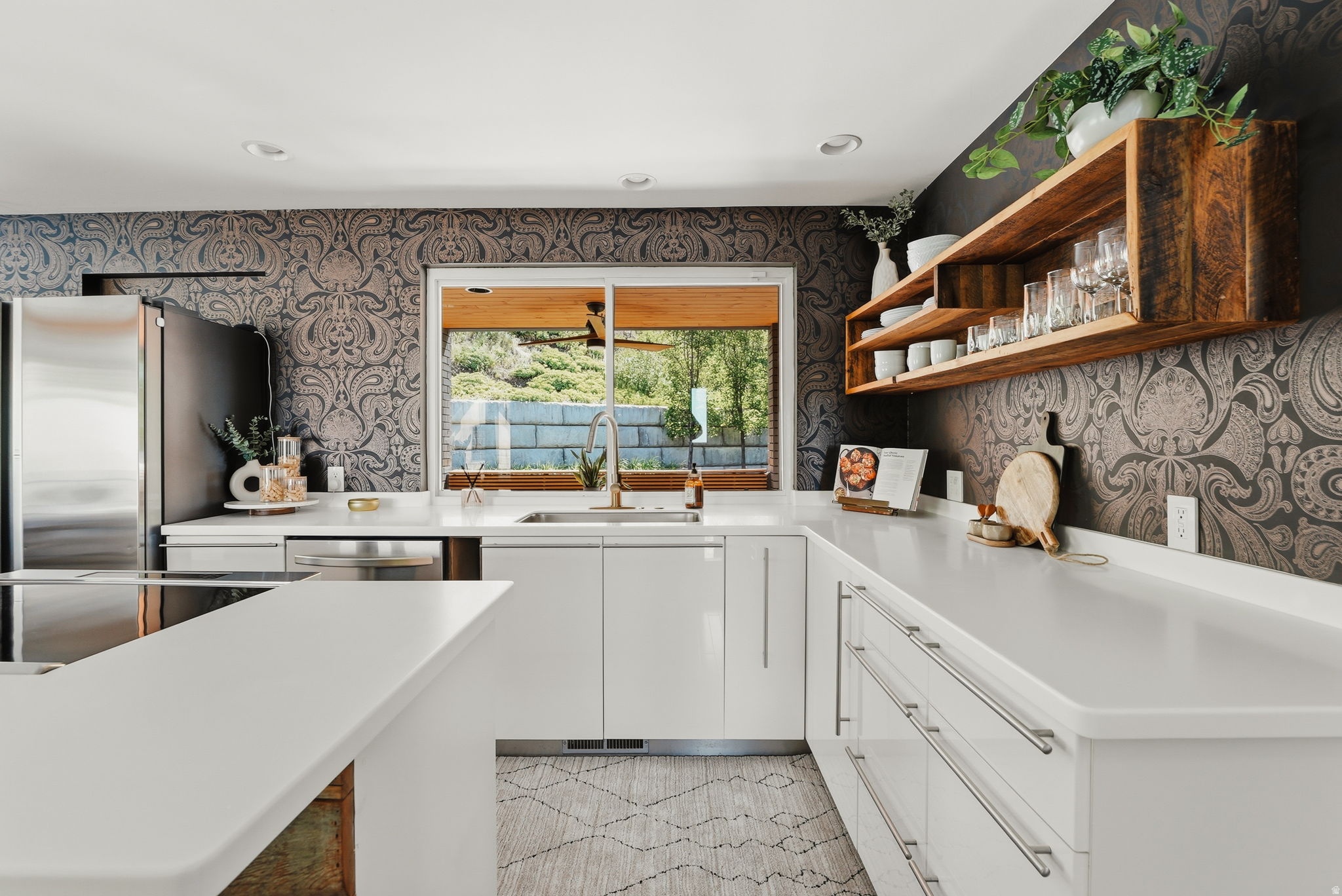 EASTWOOD HILLS - Residential