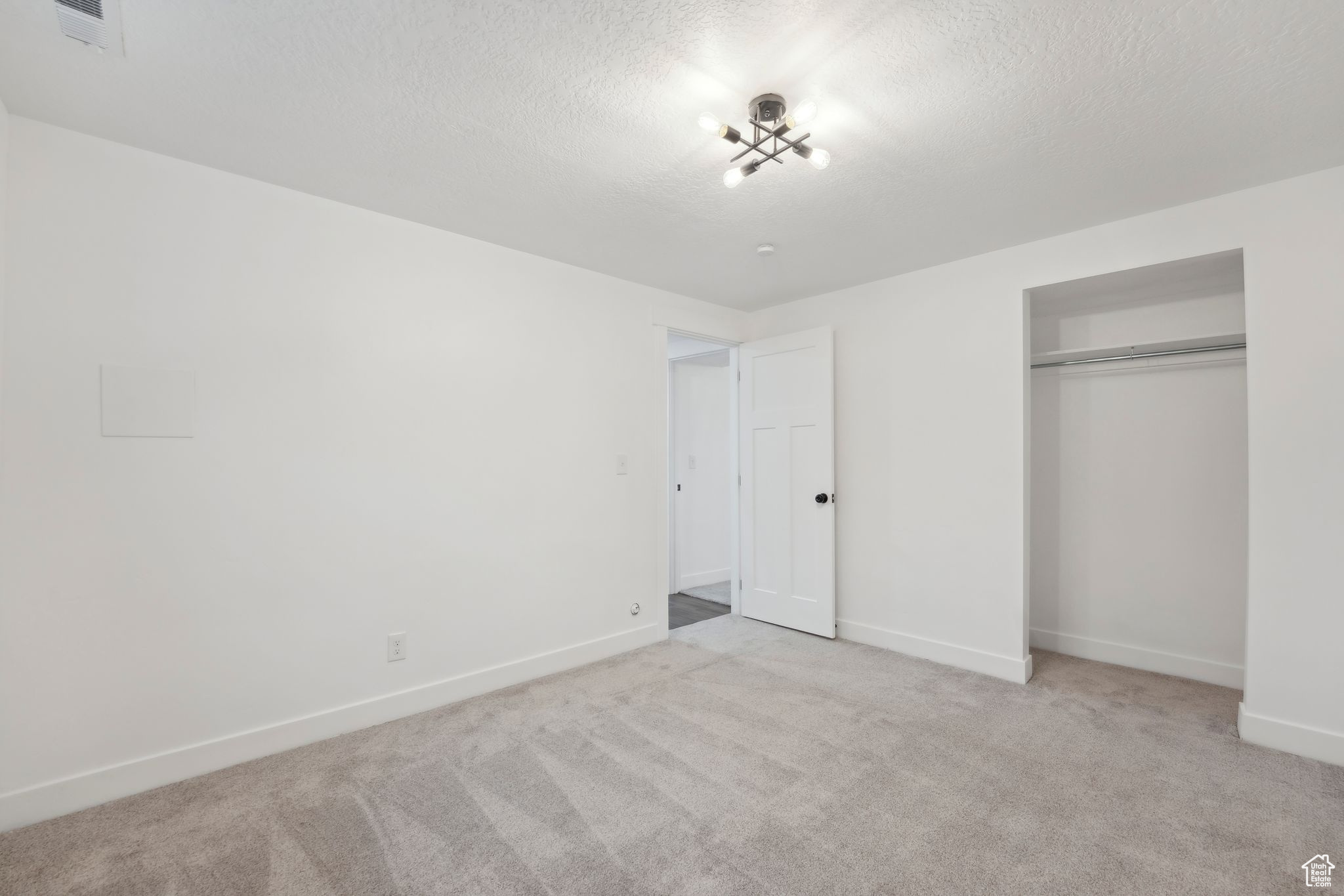 687 N 500, Orem, Utah image 32
