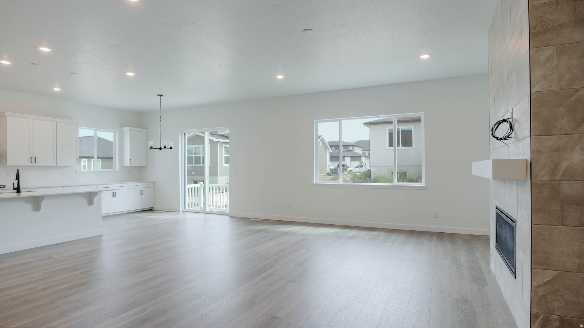 CANTON RIDGE - Residential