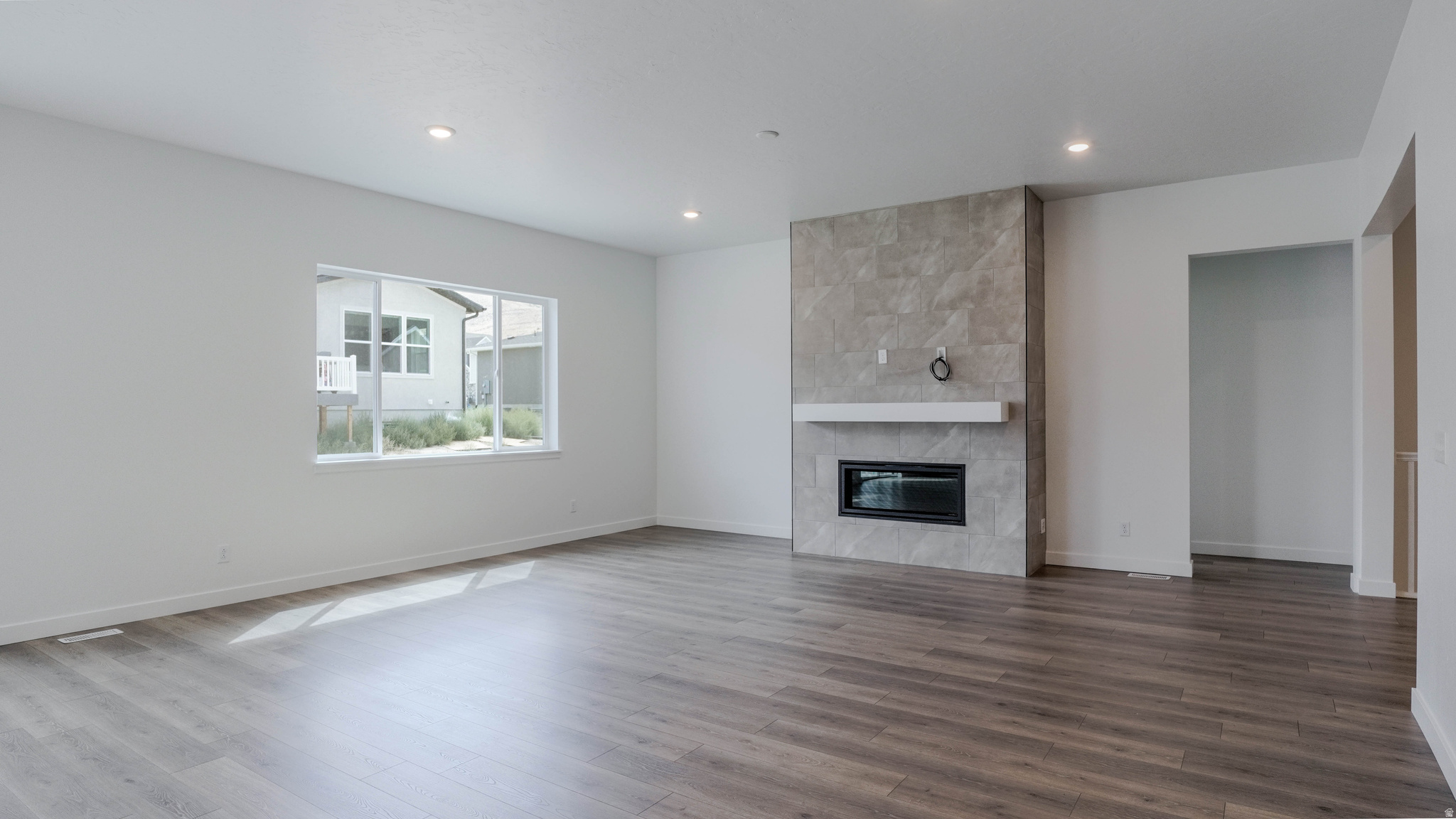 CANTON RIDGE - Residential