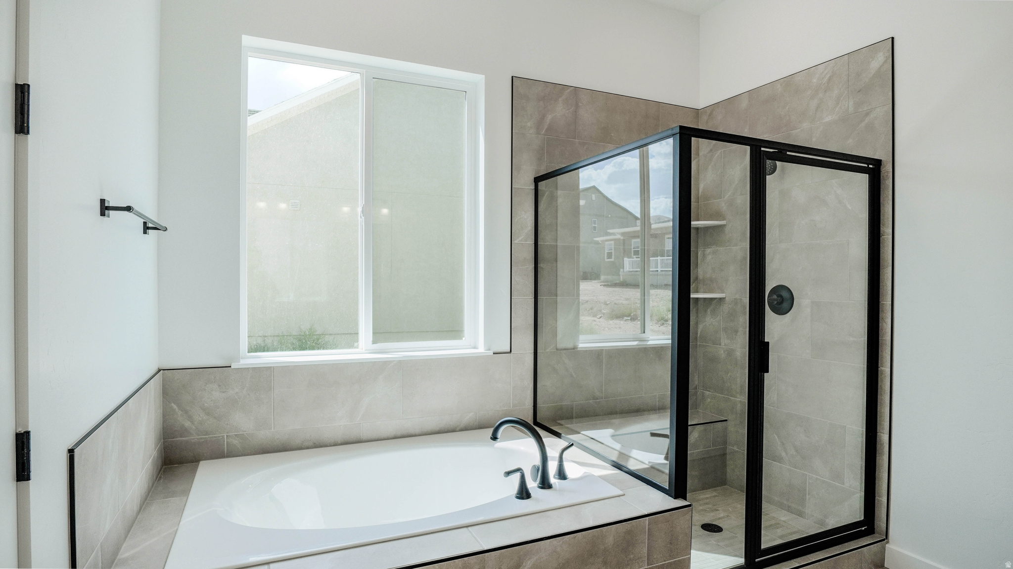 CANTON RIDGE - Residential