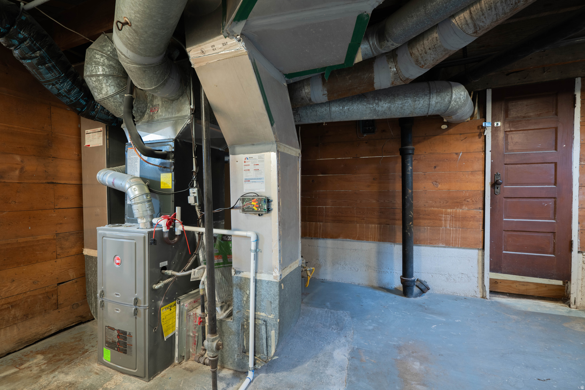 RIVERSIDE - Residential