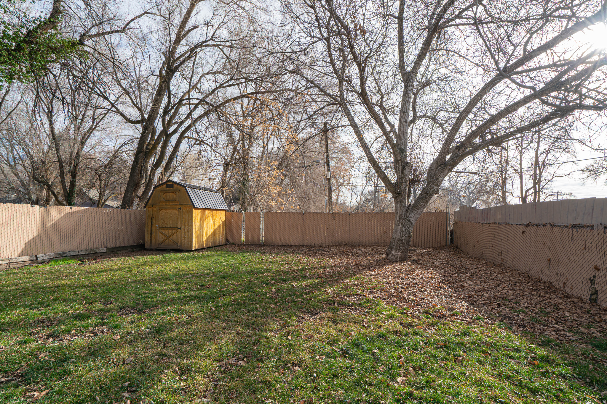 RIVERSIDE - Residential