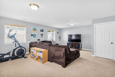 Tiny photo for 4061 S MONTEGO DR W, Saratoga Springs, UT 84045 (MLS # 2151871)